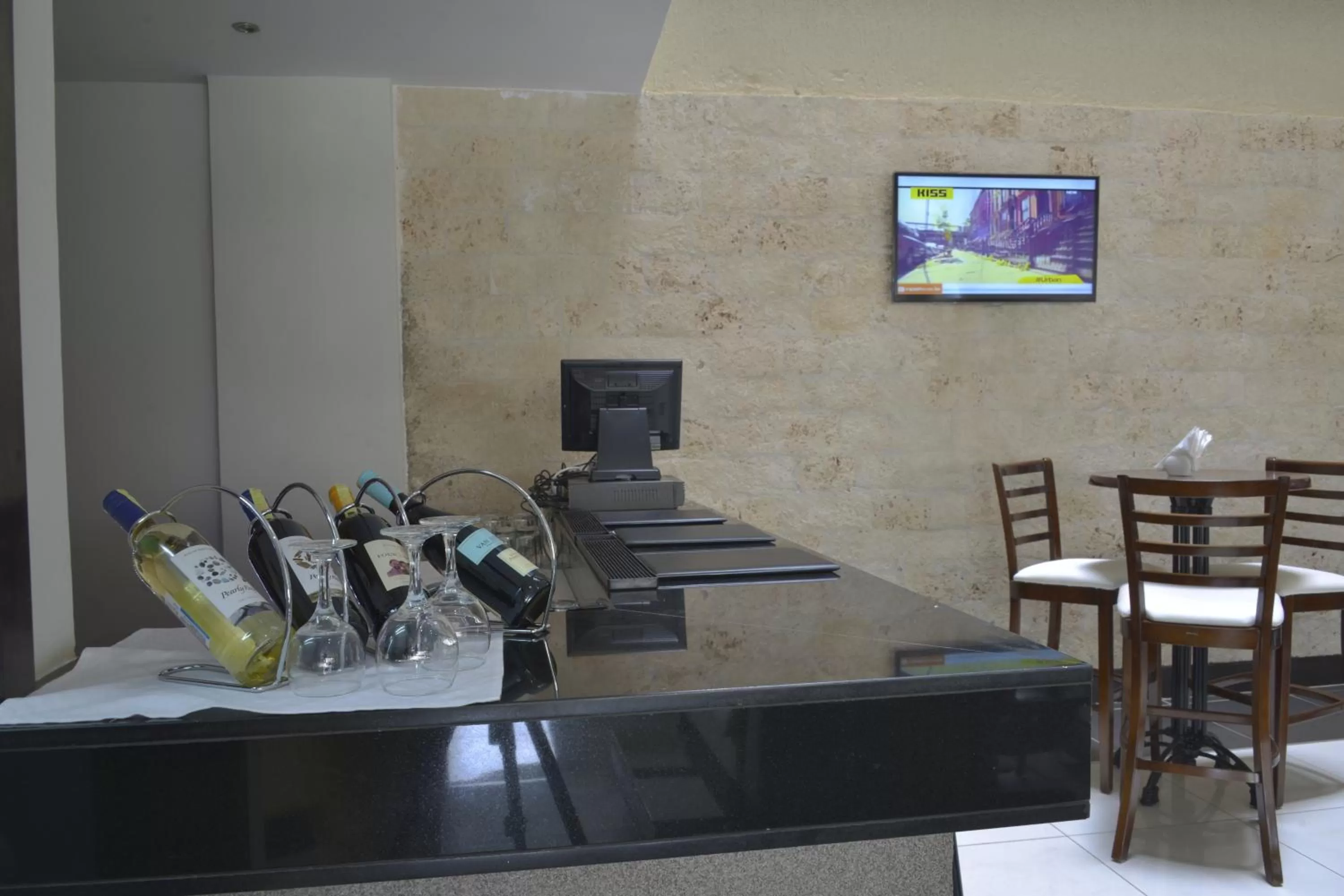 Lounge or bar in La Maison Royale