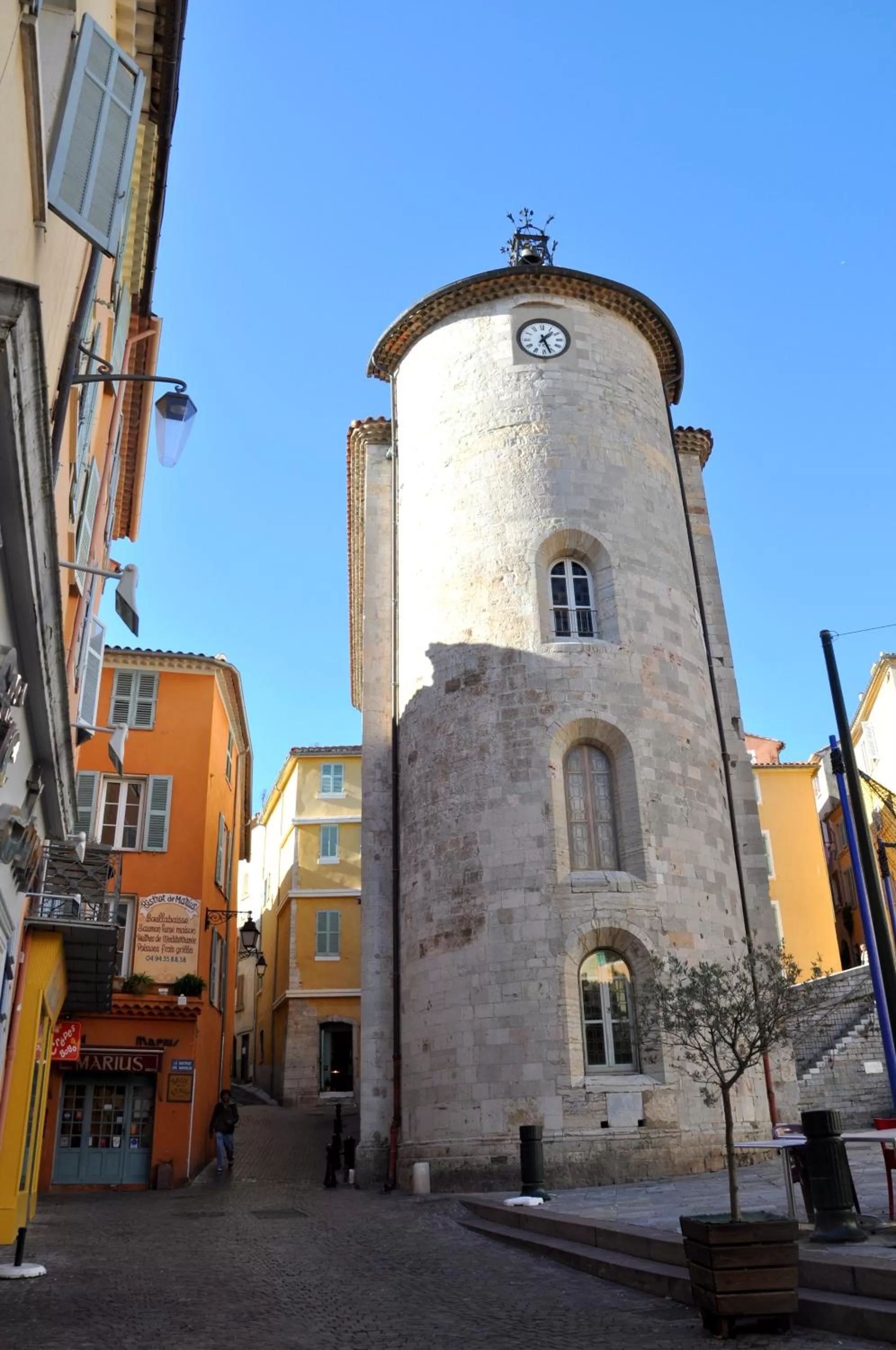 Nearby landmark in Hôtel Le Méditerranée