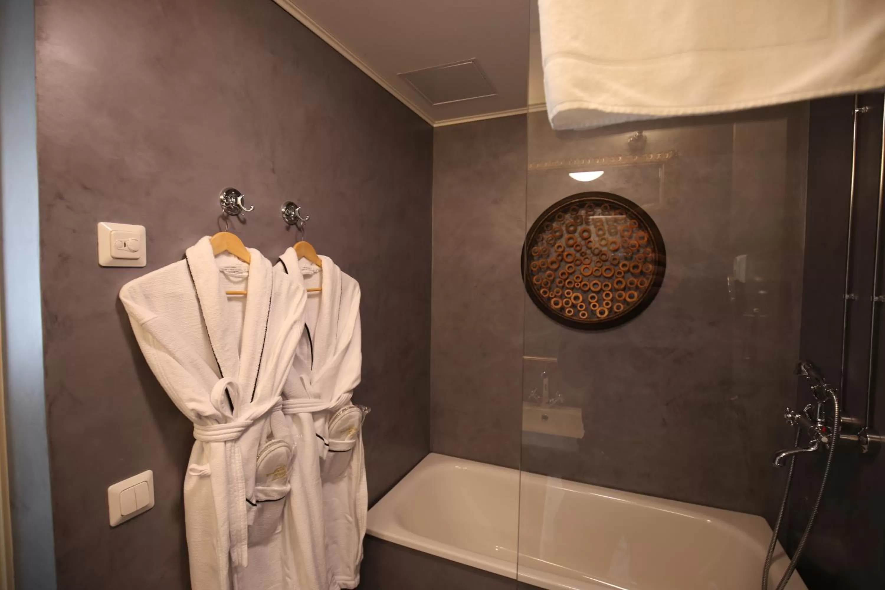 Bathroom in Boutique Hotel Yöpuu