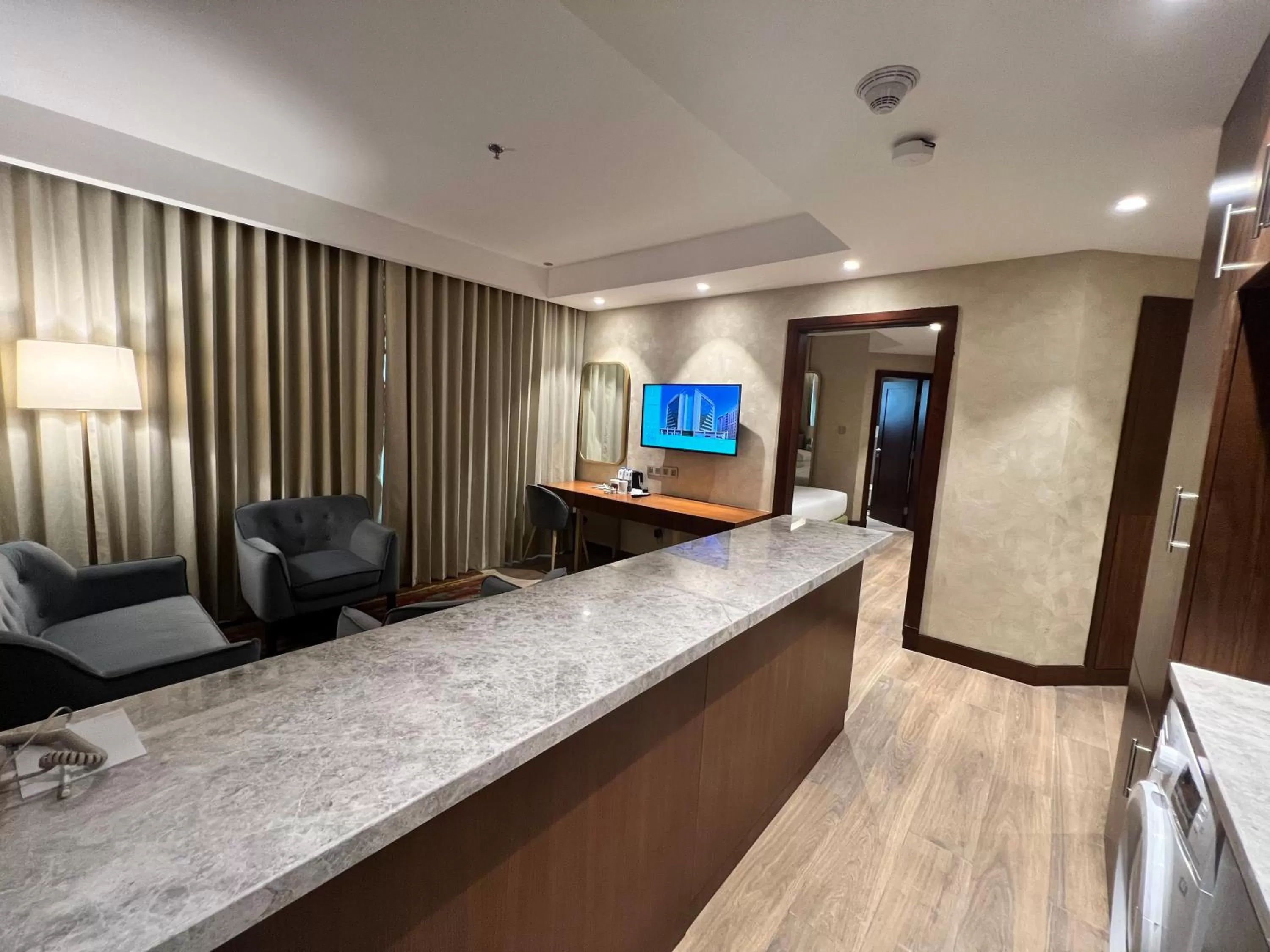 TV and multimedia in City Seasons Suites