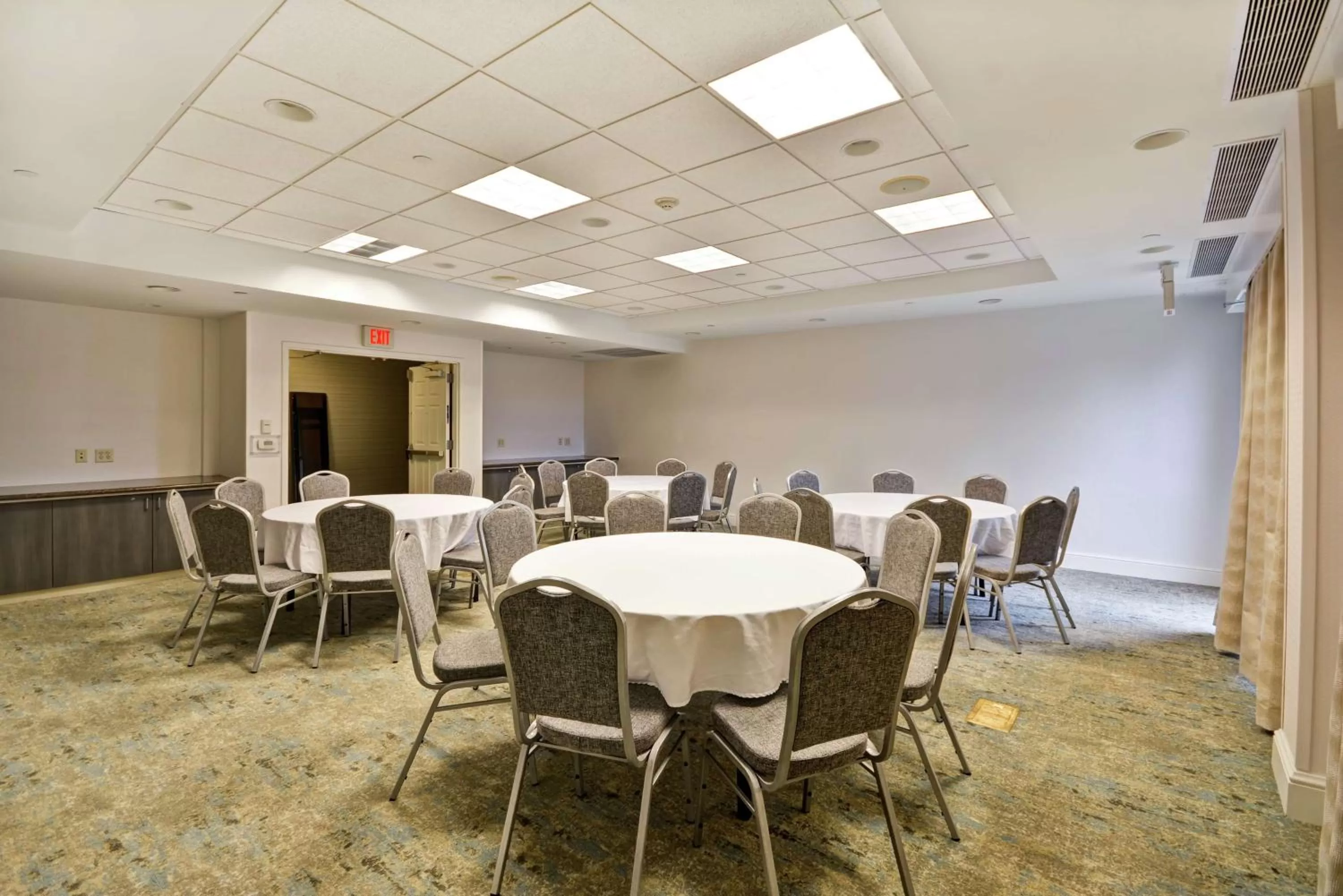 Meeting/conference room in Hilton Garden Inn Ridgefield Park