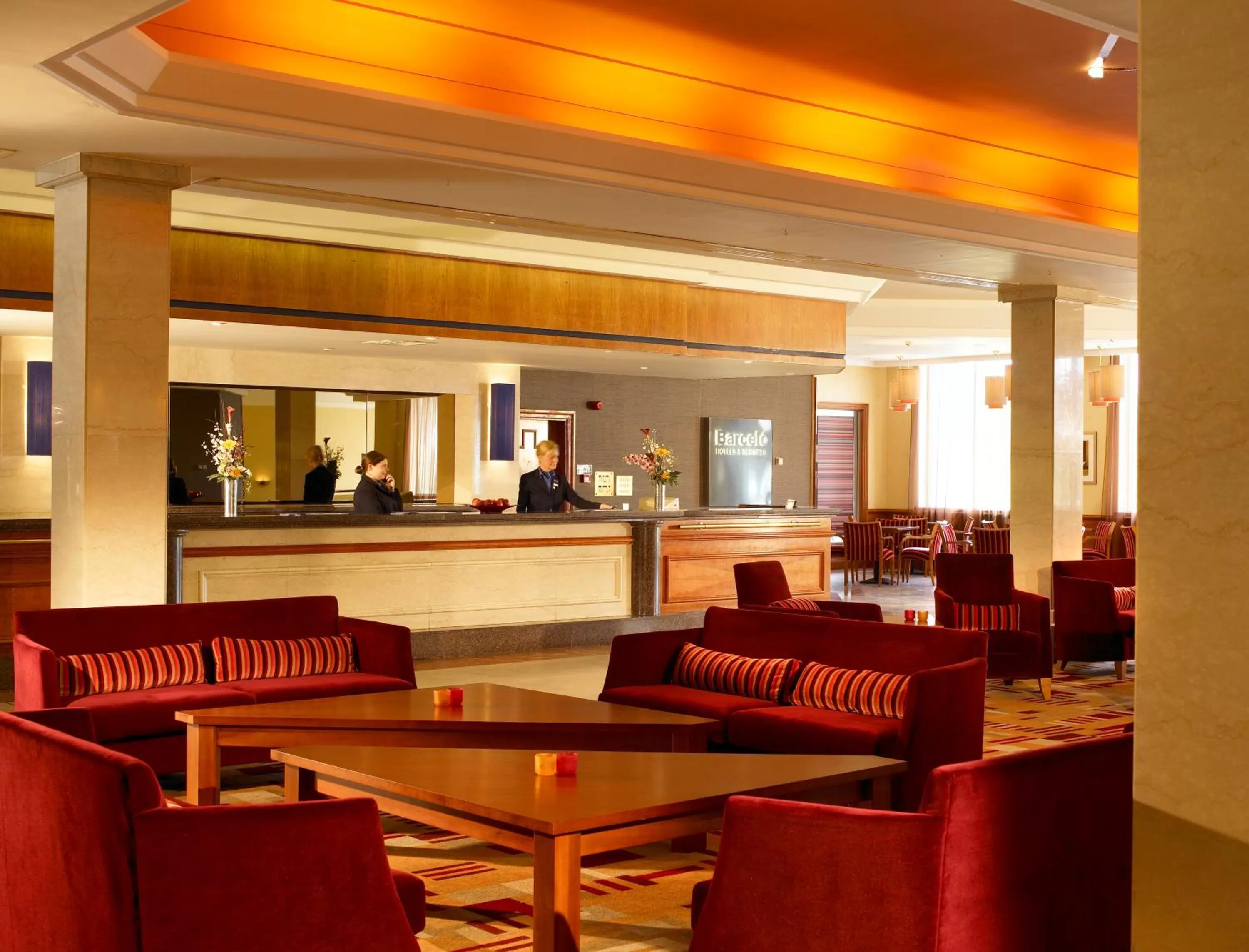Lobby or reception in Mercure Daventry Court Hotel