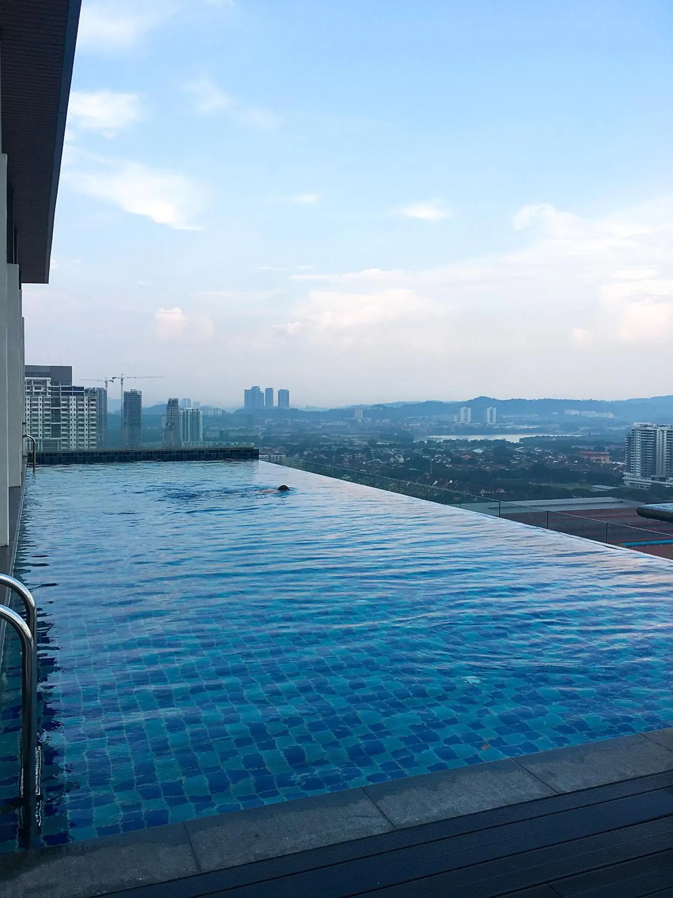 Swimming Pool in Da Men By ODY Suites Swimming Pool in Da Men By ODY Suites