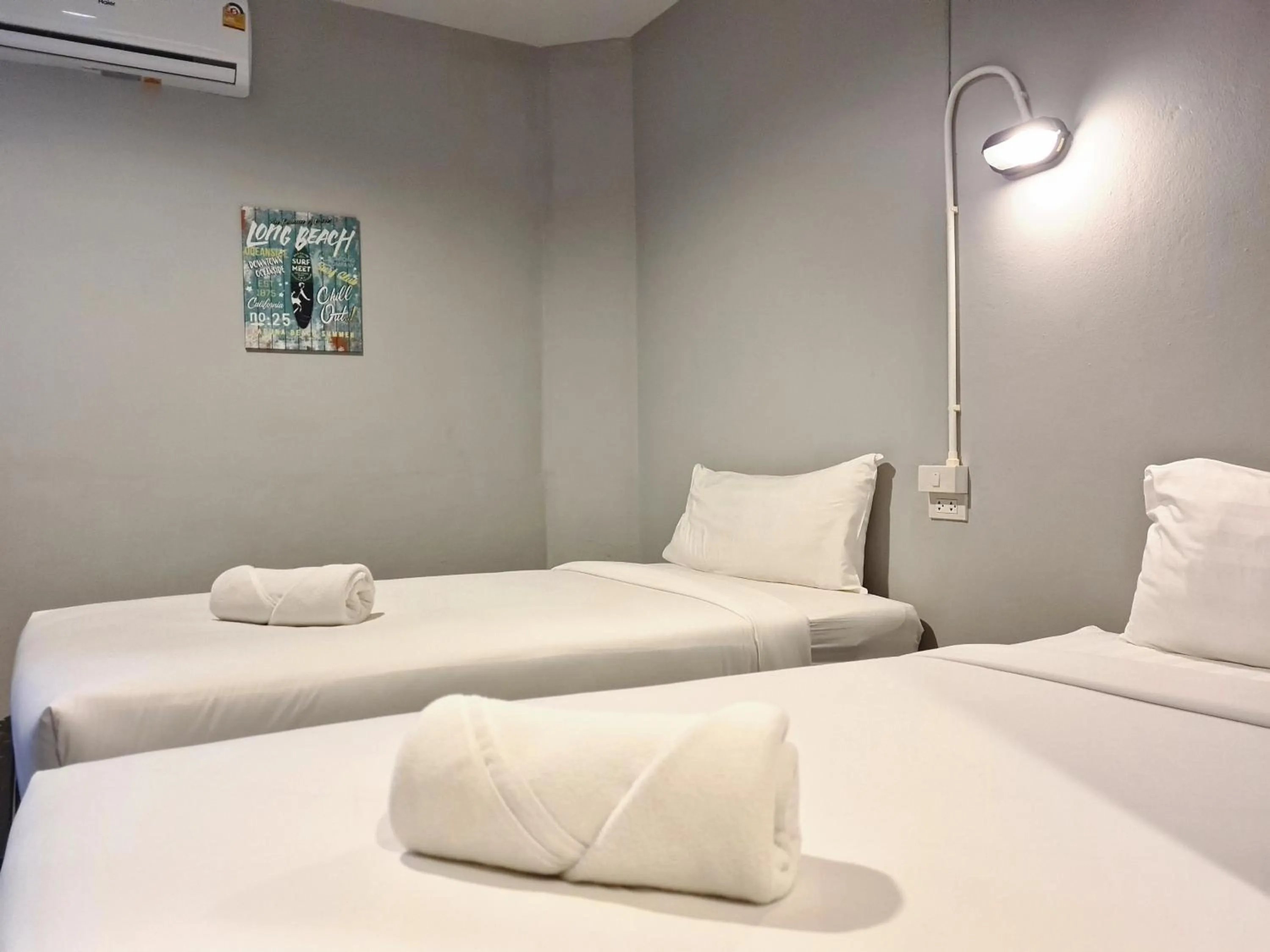 Bed in The 8 Factory Hotel Phitsanulok