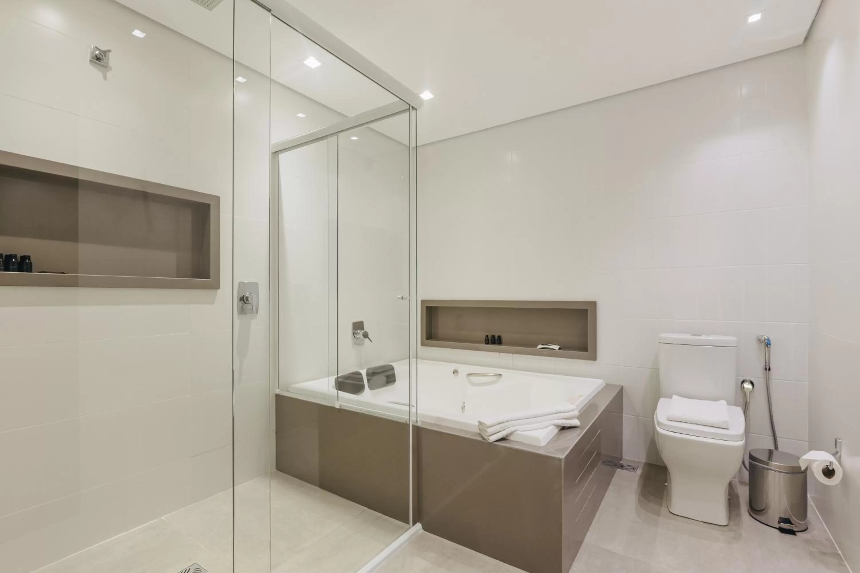 Hot Tub in Mercure Curitiba Batel