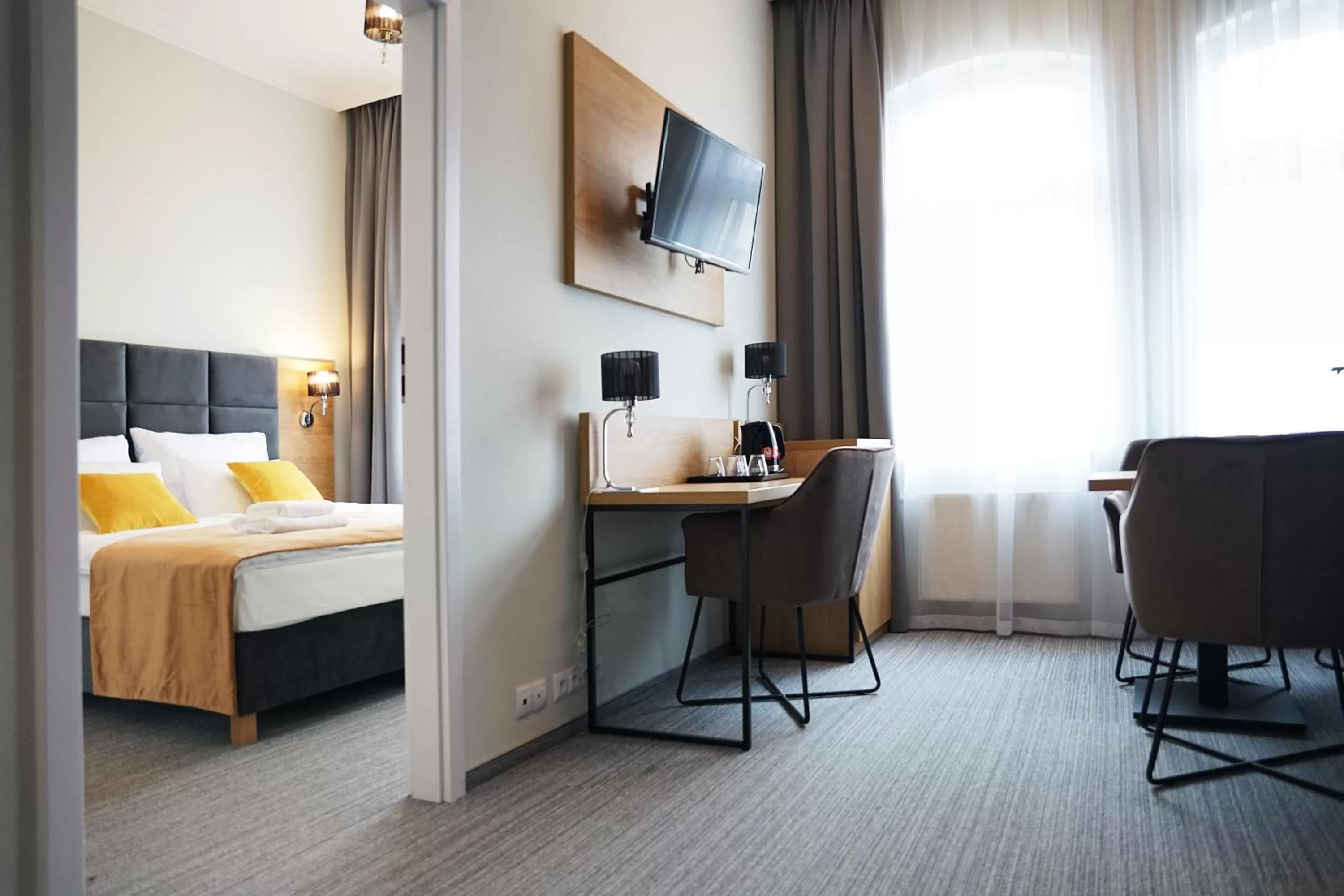 TV and multimedia, Bed in FACTORY RESORT wellness & spa