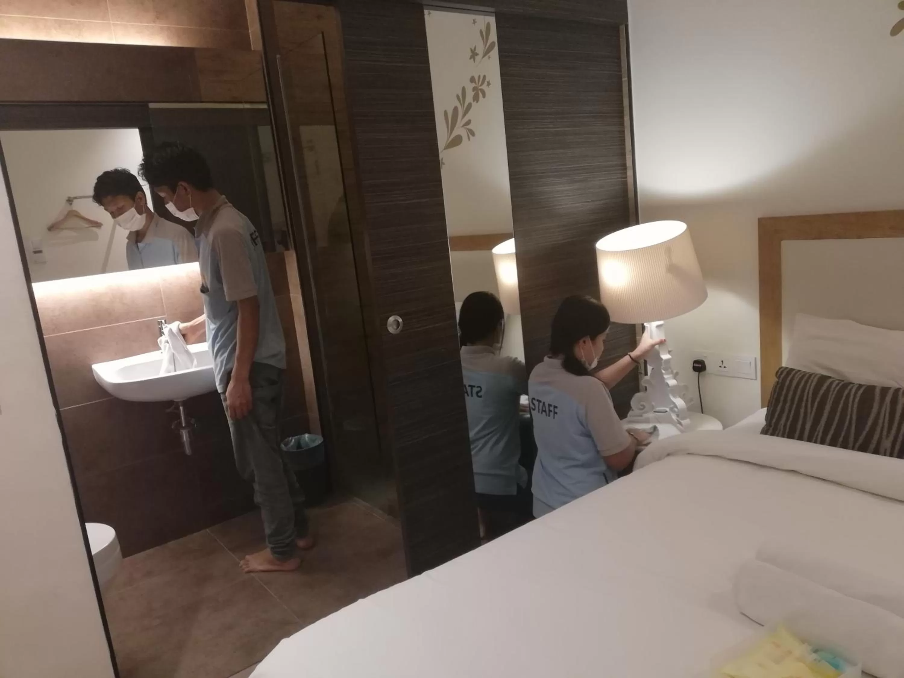 Staff, Bed in Mood Hotel