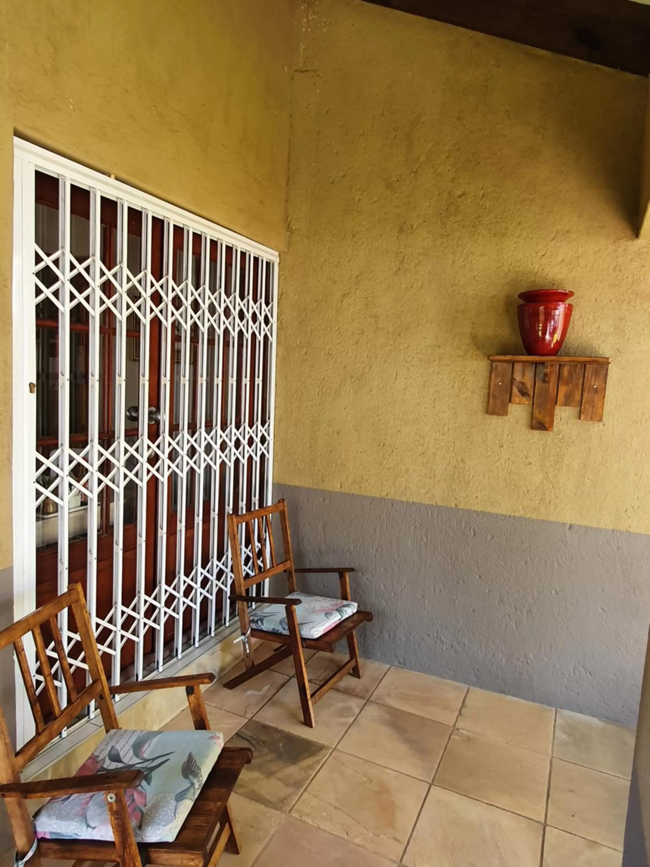 Seating area in The Leopard Tree