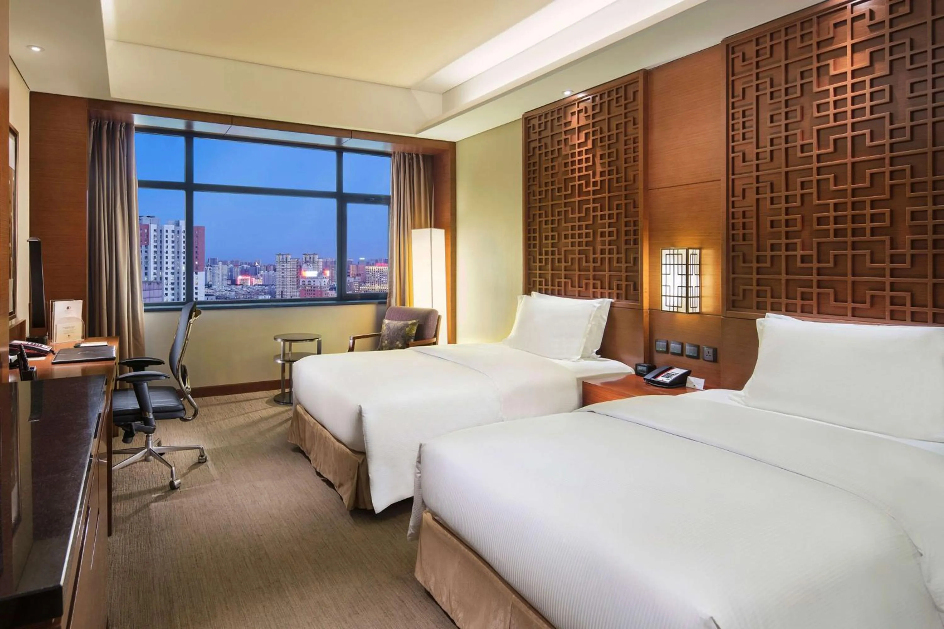 Bed in DoubleTree by Hilton Shenyang