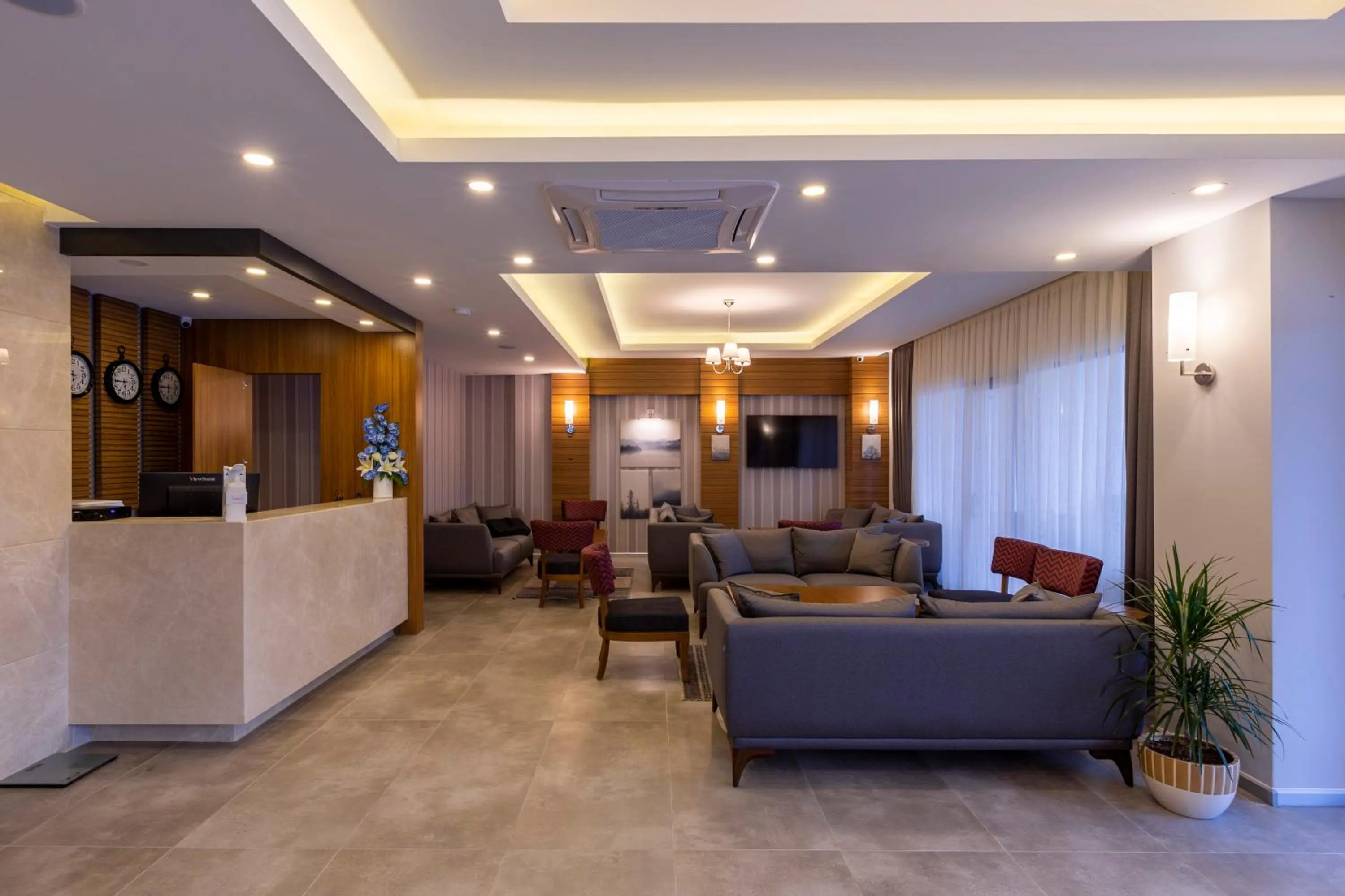 Lobby or reception in Antalya Business Hotel