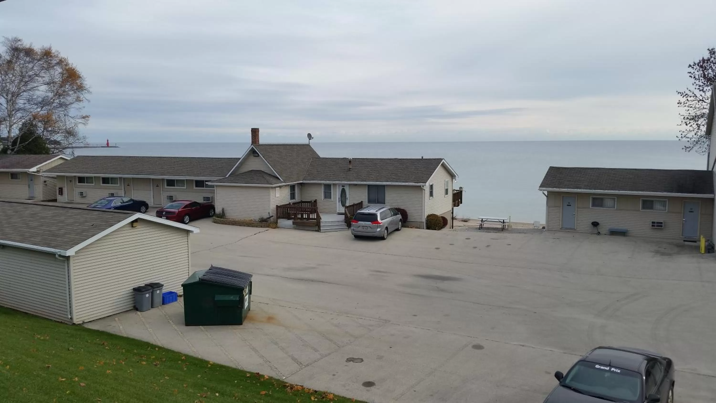 Bird's eye view in Algoma Beach Motel
