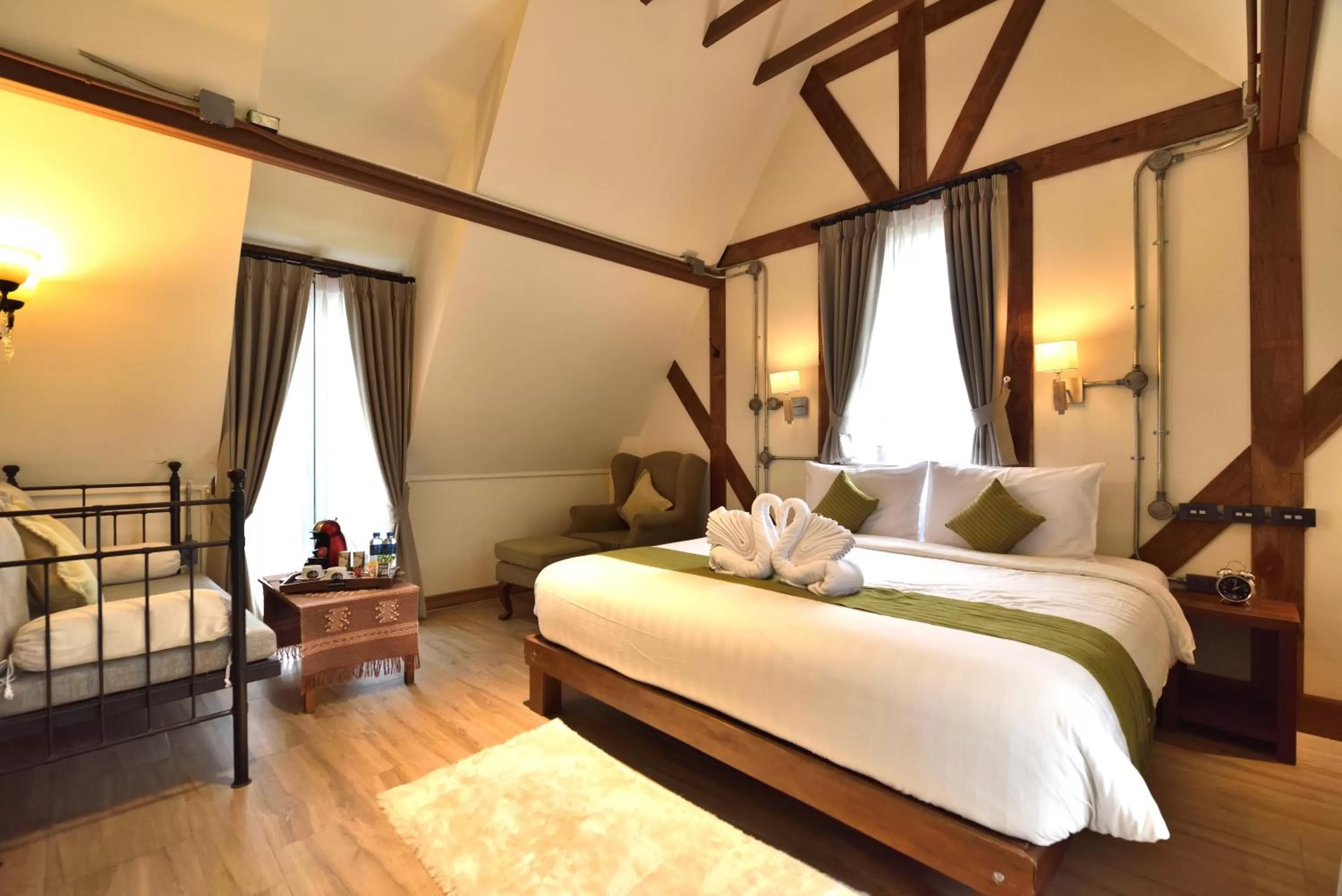 Junior Suite in Le Charcoa Hotel