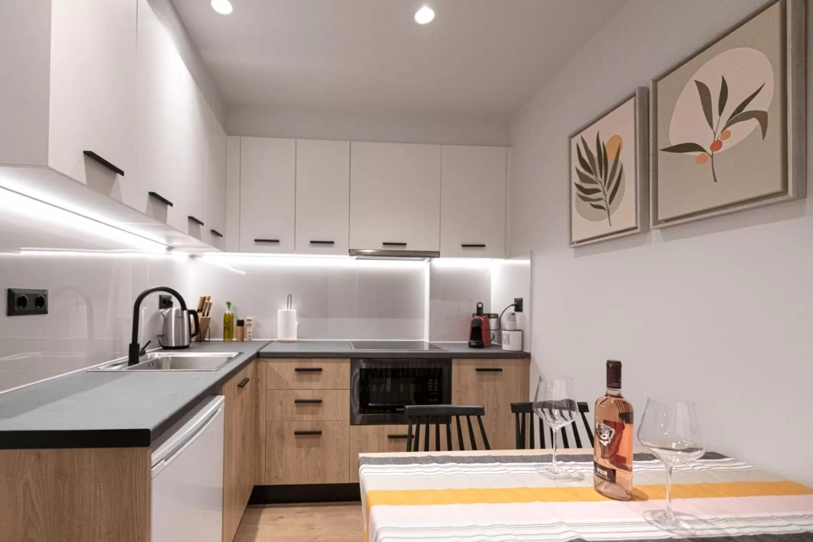 Kitchen or kitchenette in A&N Athens Luxury Apartments - Ermou