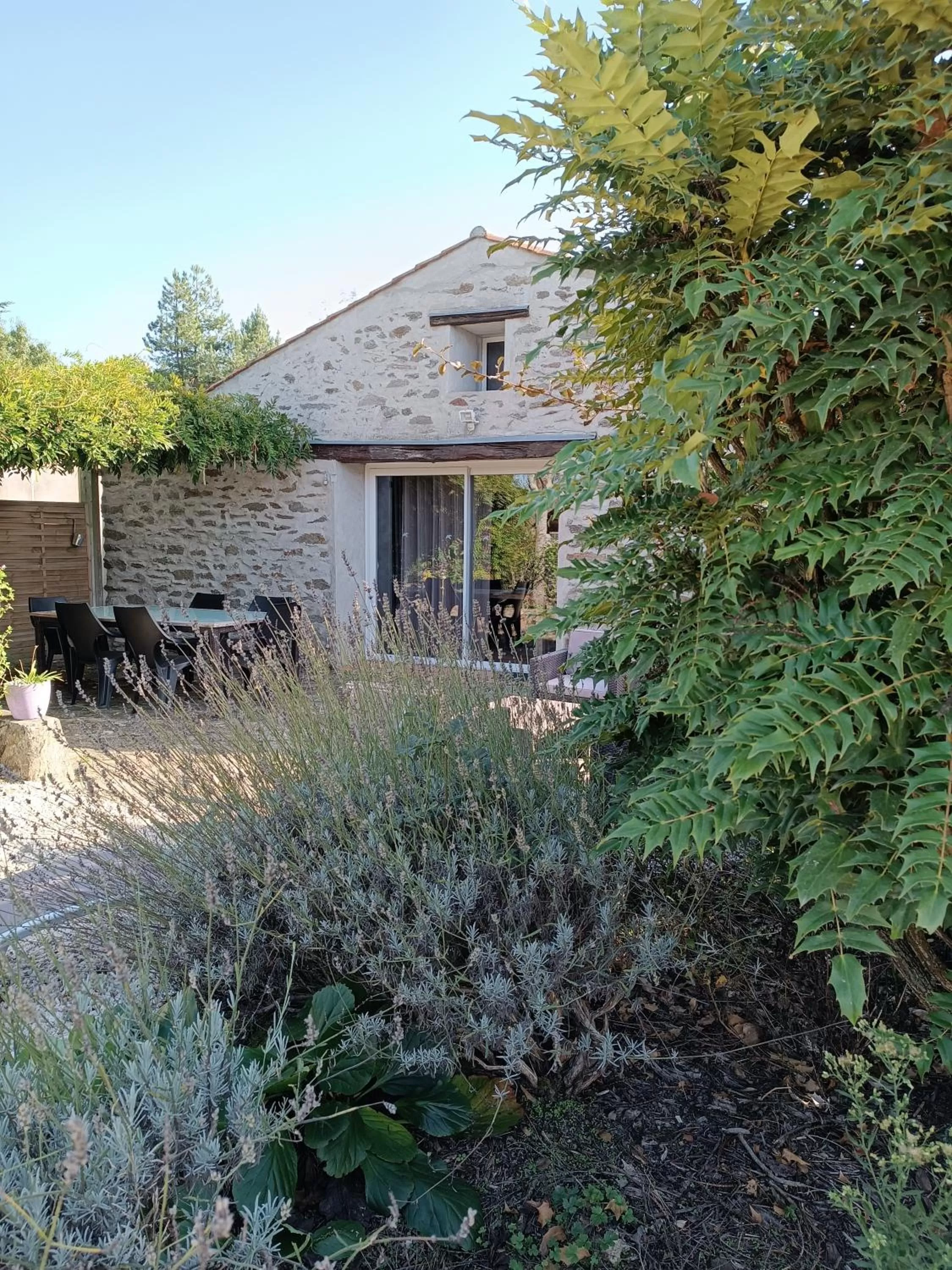 Patio in Les granges du chiron