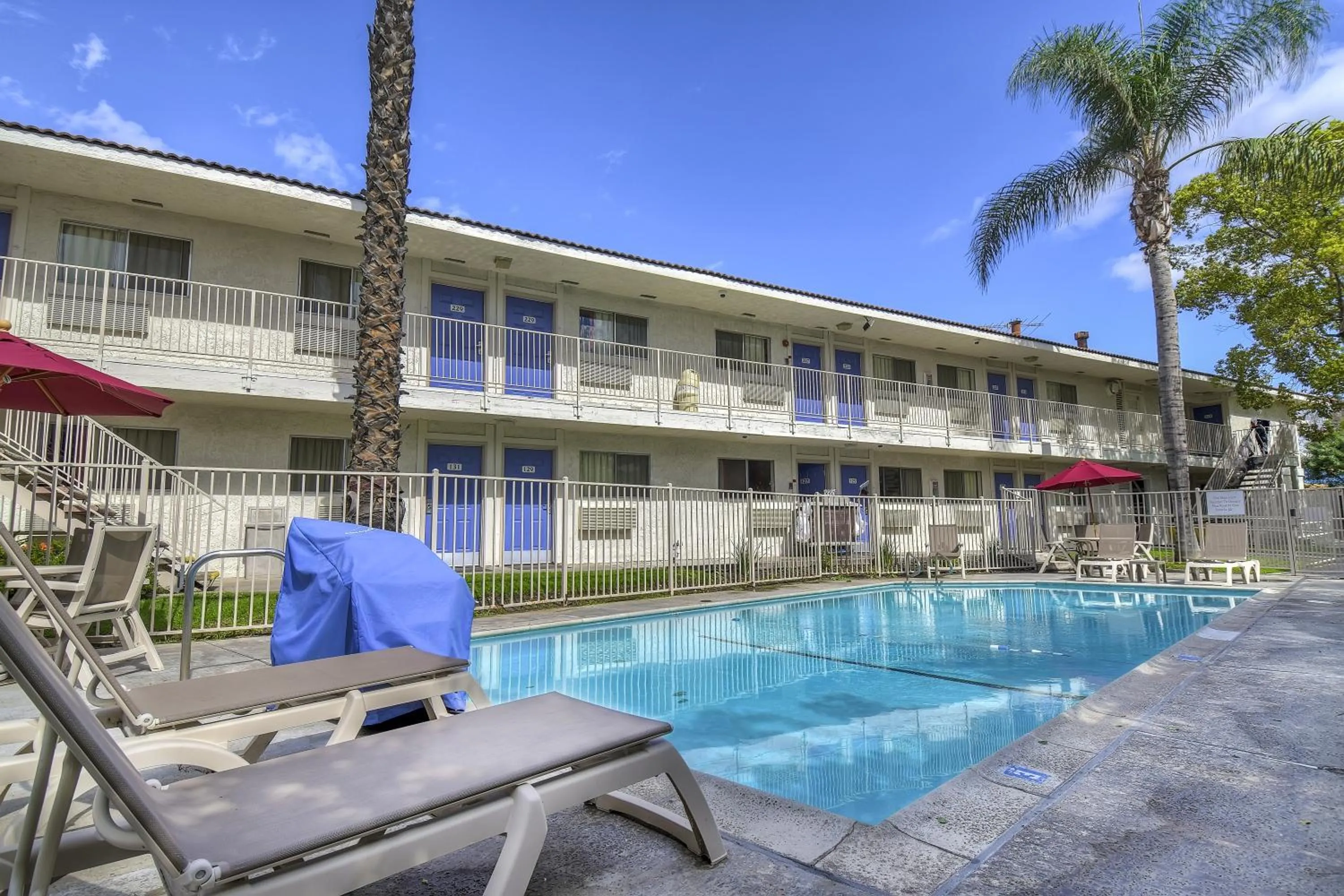Swimming pool in Motel 6-Chino, CA - Los Angeles Area