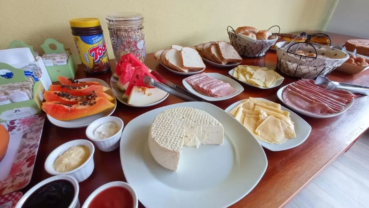 Breakfast in Pousada São Miguel