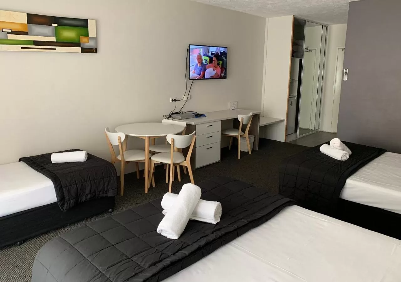 Bed in Outrigger Burleigh