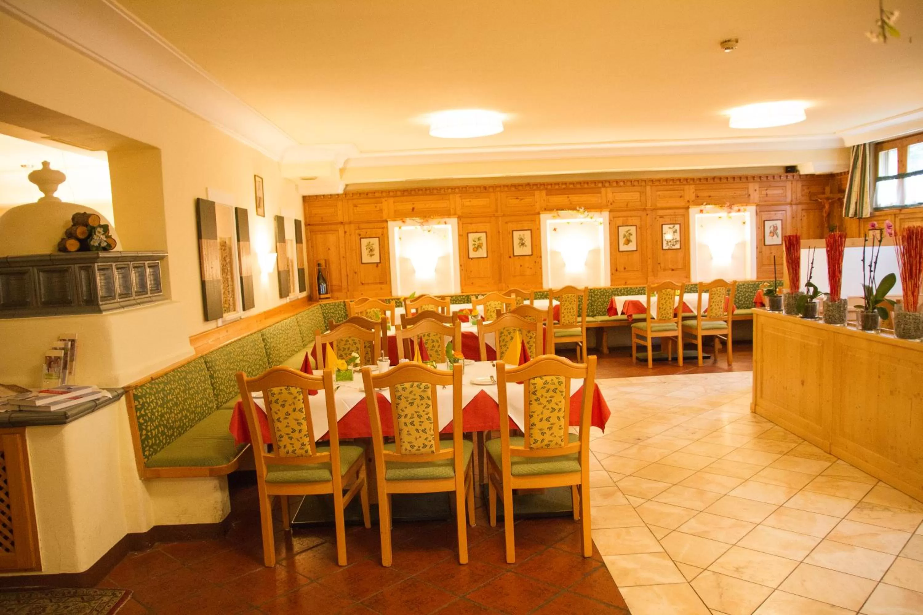 Restaurant/places to eat in Gastwirtschaft & Hotel Holzinger