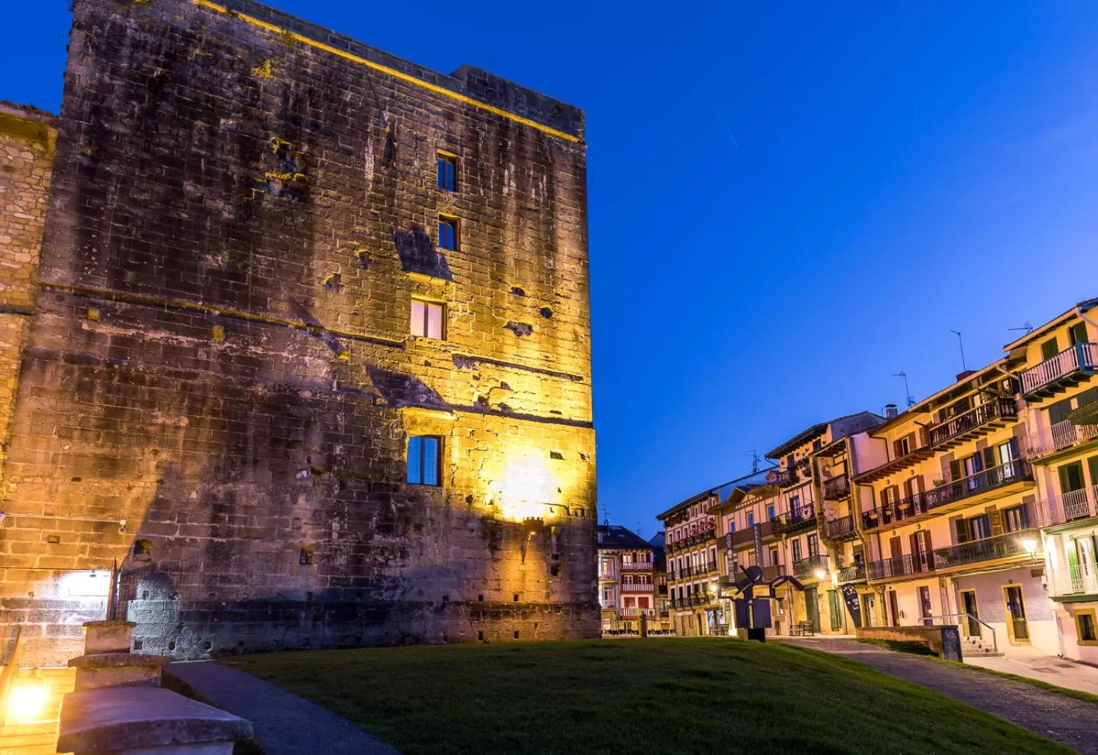 Property building in Parador de Hondarribia