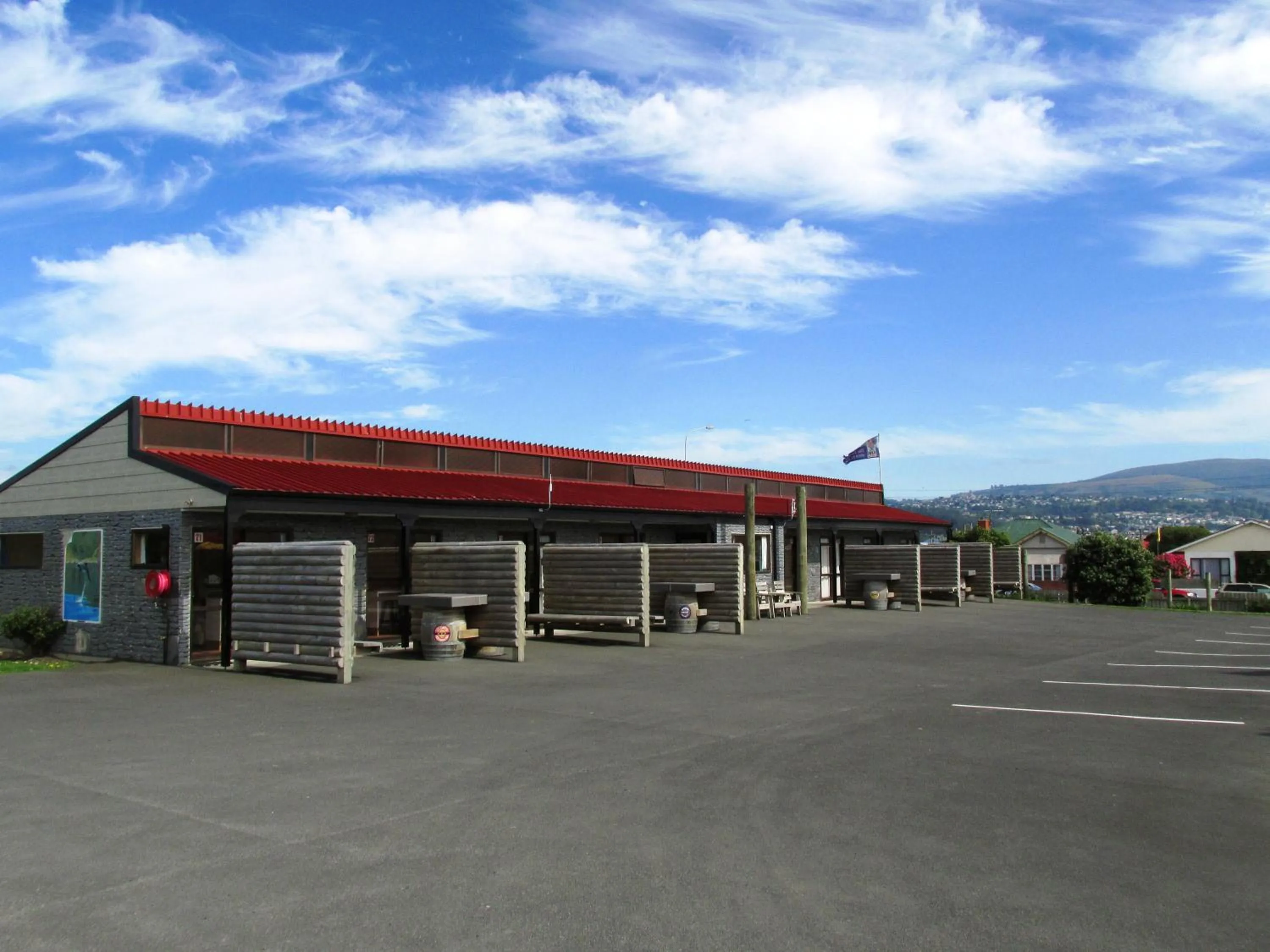 Property building in Dunedin Holiday Park