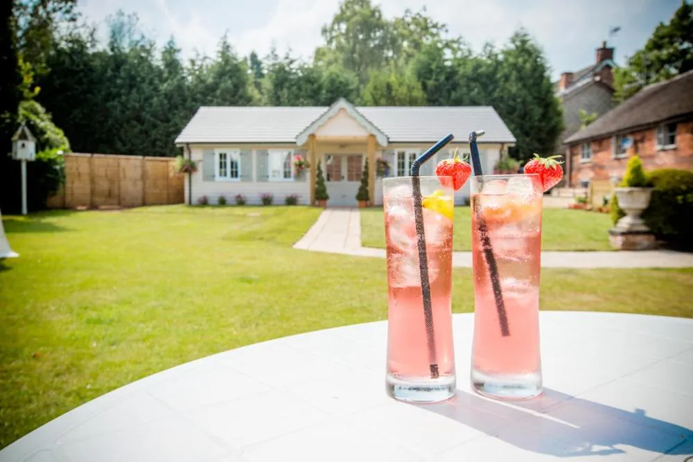 Summer in Slaters Country Inn