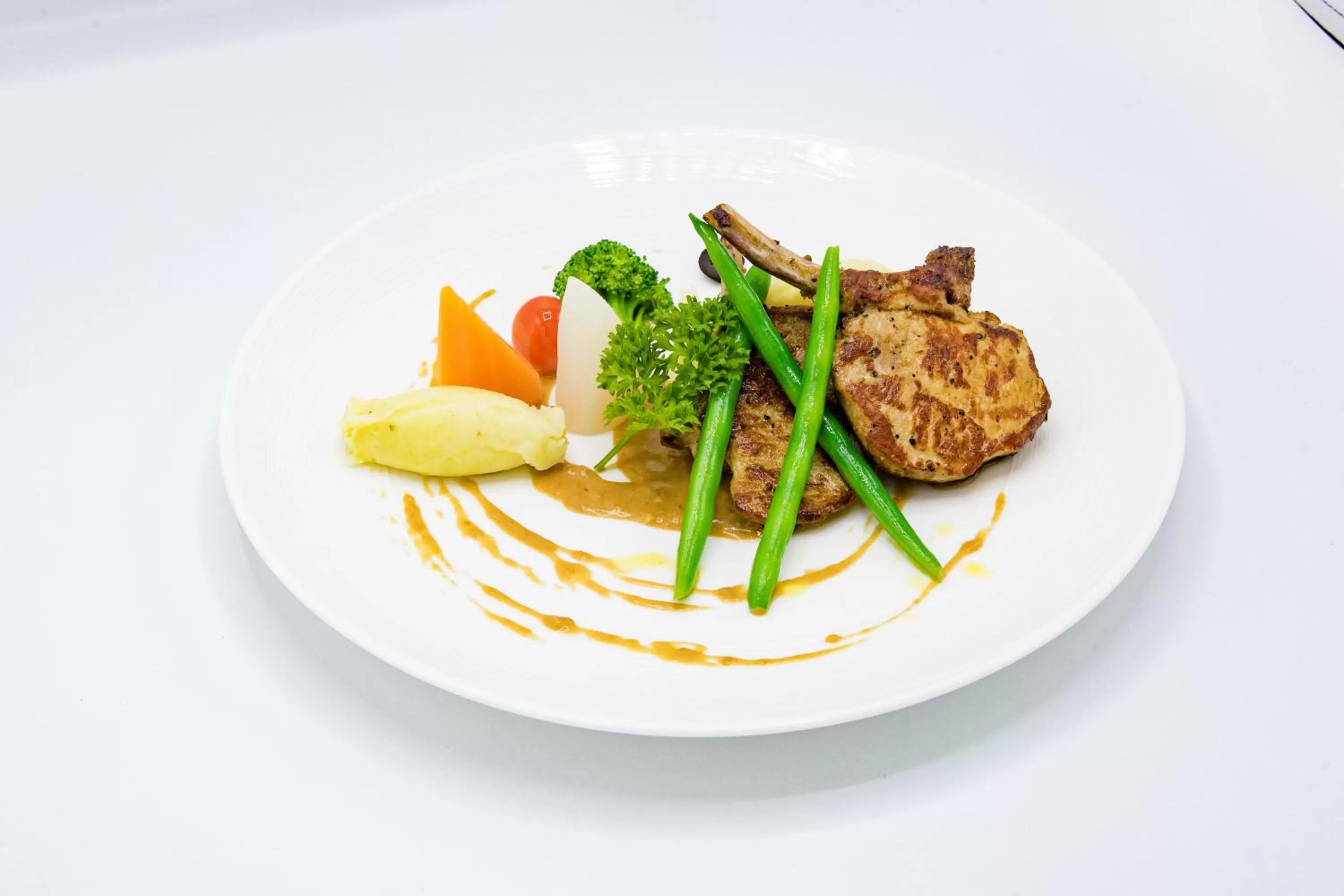 Restaurant/places to eat in Blanc Smith Hotel