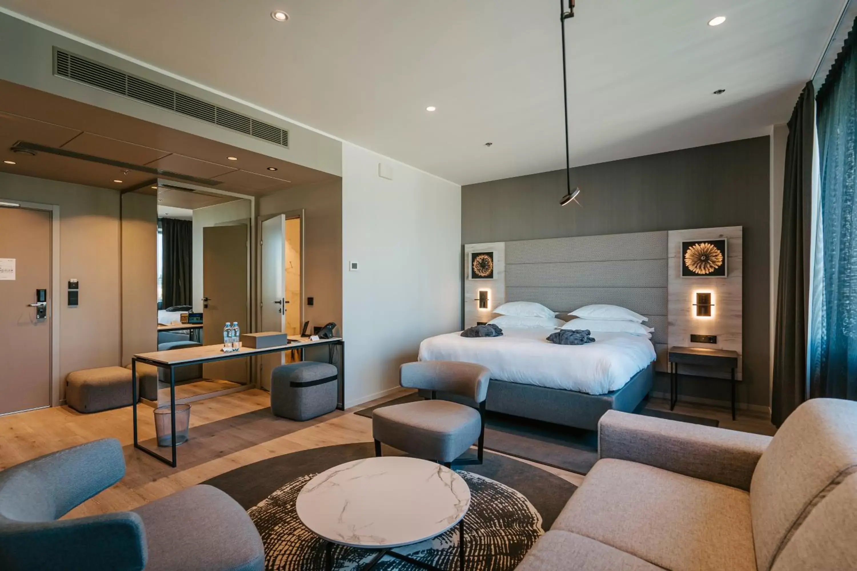 Deluxe Double Room in Tallink City Hotel Deluxe Double Room in Tallink City Hotel