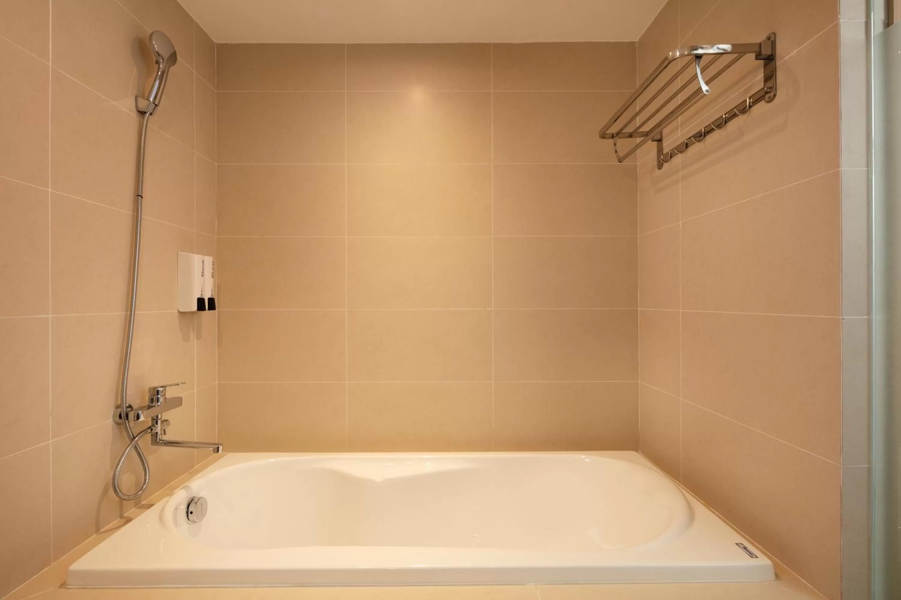 Hot Tub in VENTANA NHA TRANG HOTEL