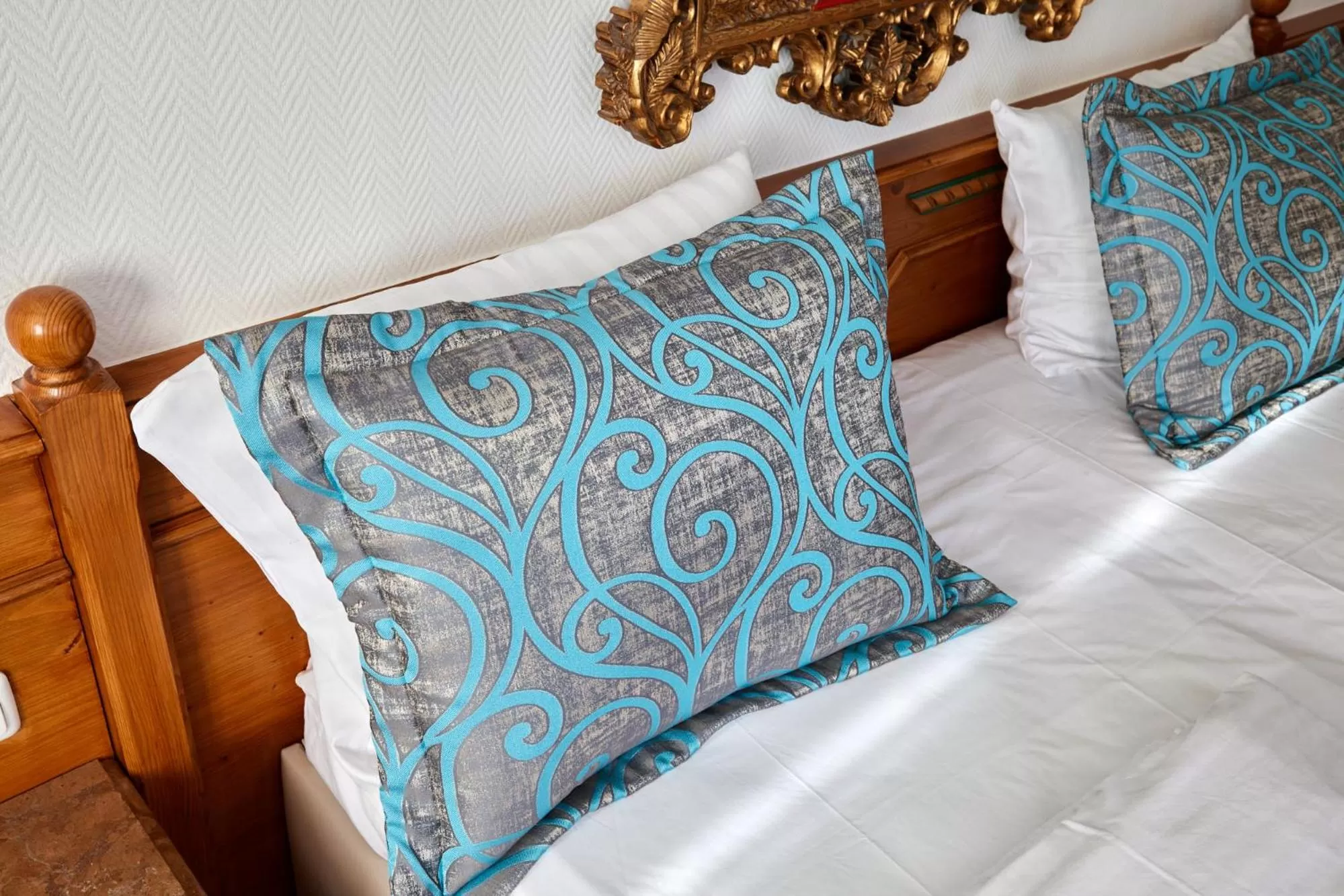 Bed in Atlas Posthotel