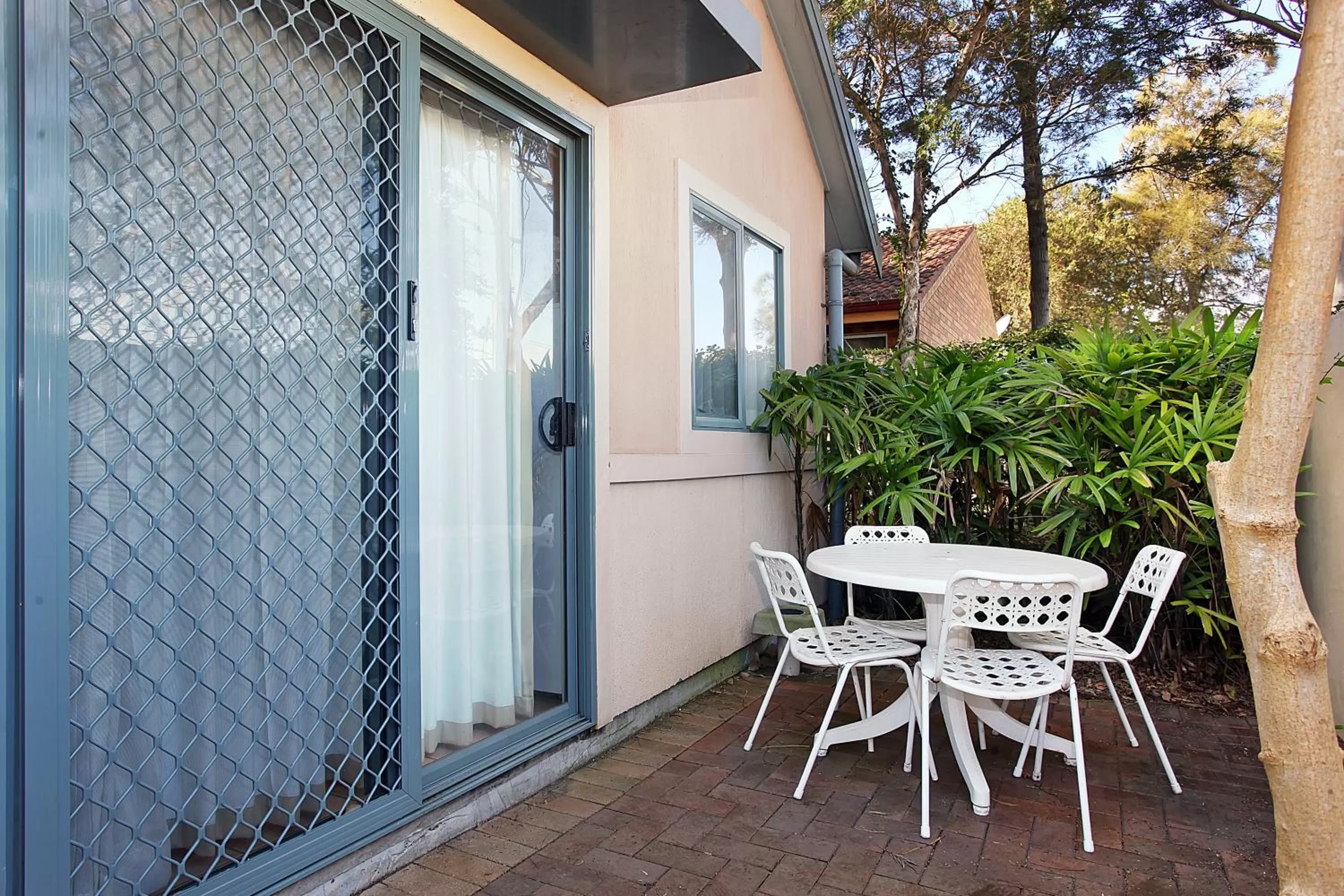 Patio in Travellers Motor Village