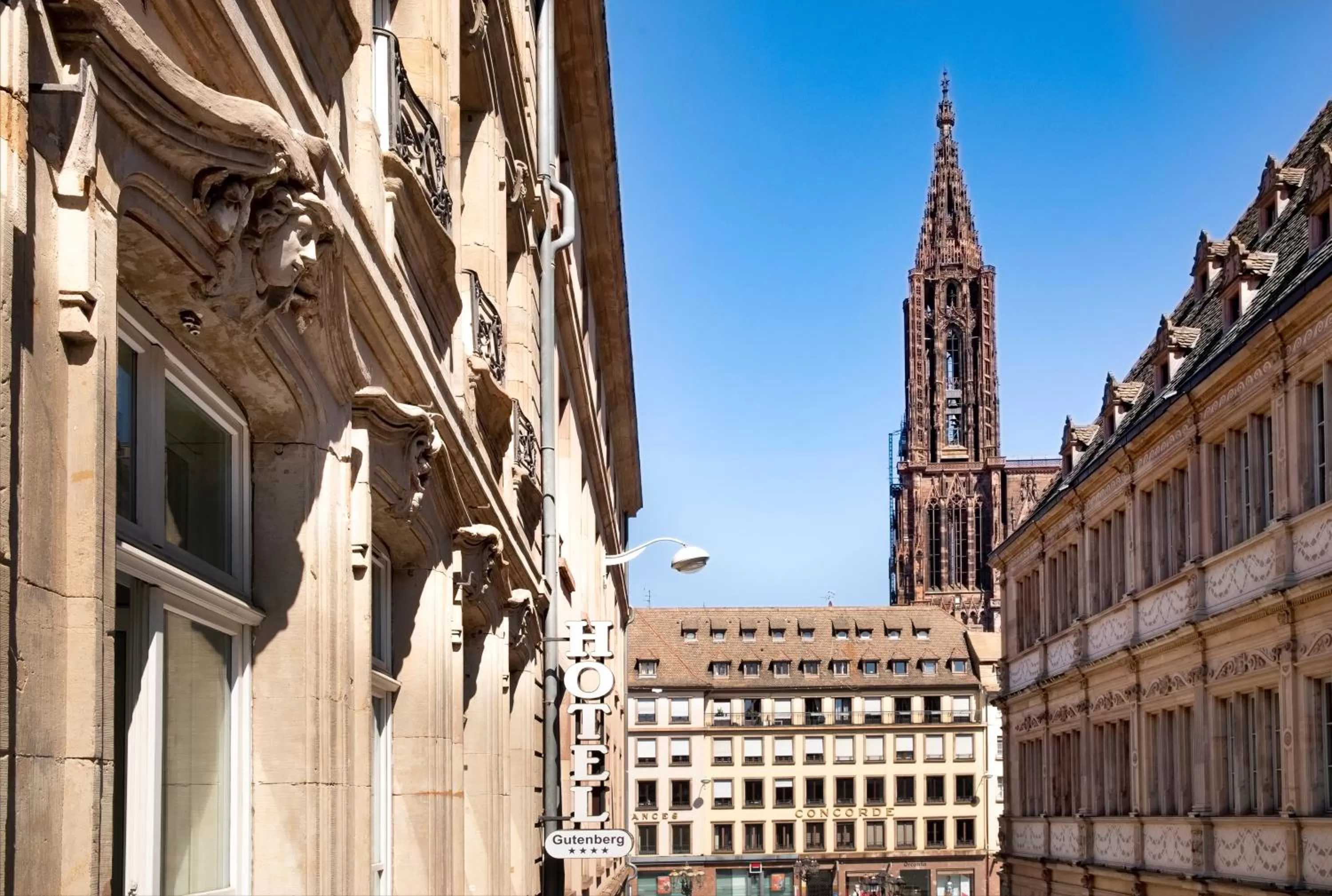 City view in Hôtel Gutenberg