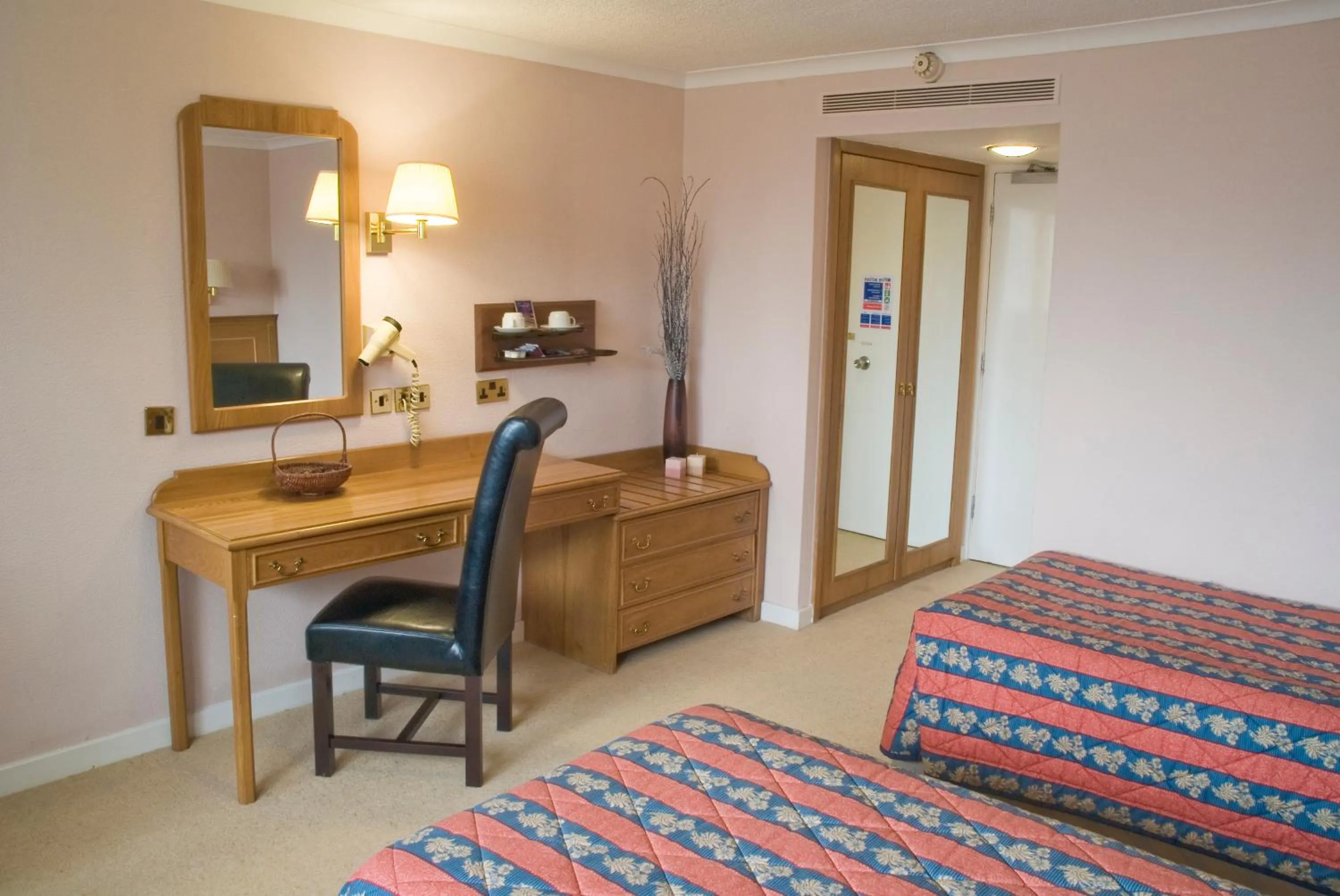 Photo of the whole room, Bed in Britannia Hotel Coventry