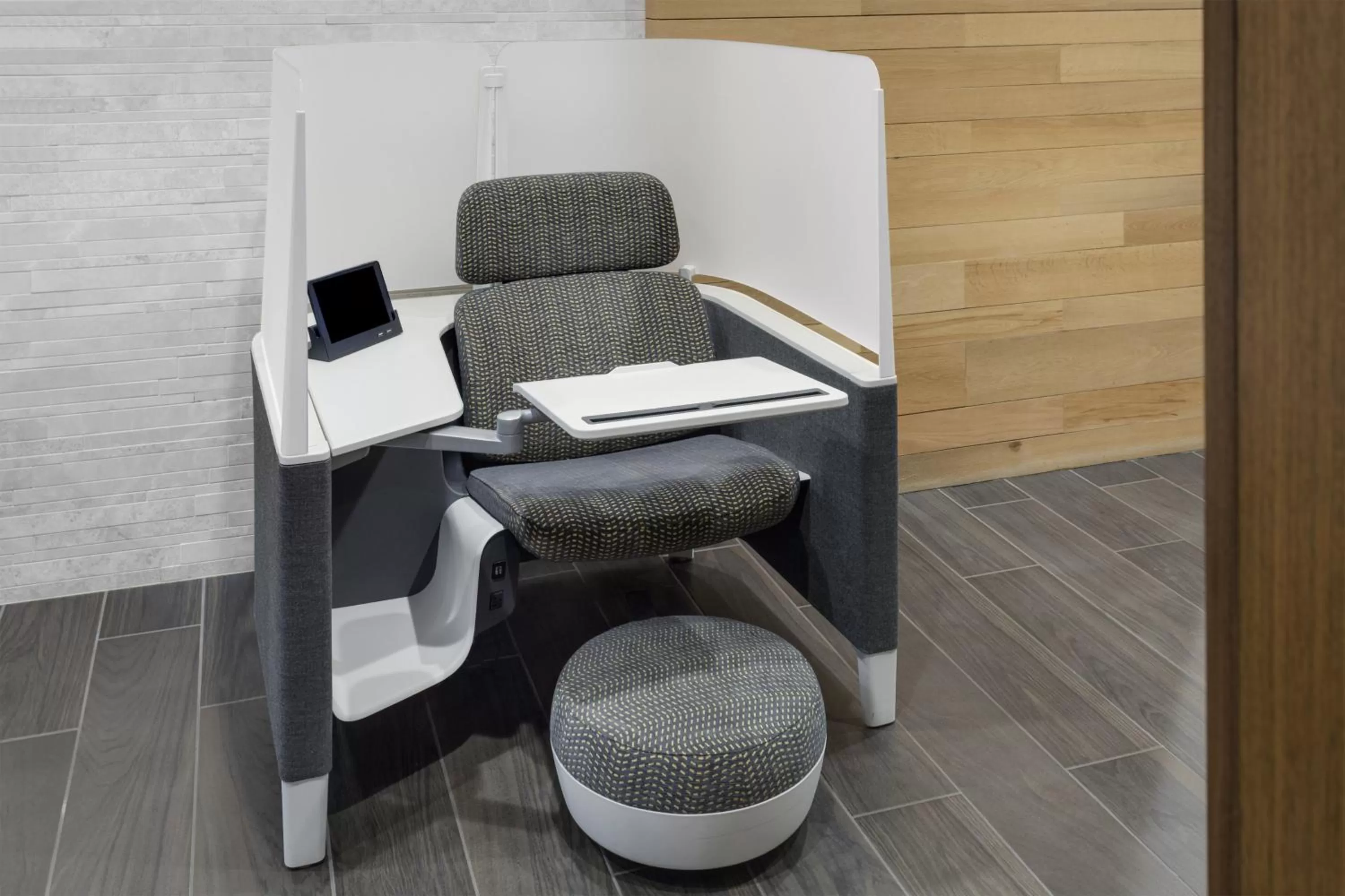 Decorative detail in Crowne Plaza Lansing by IHG