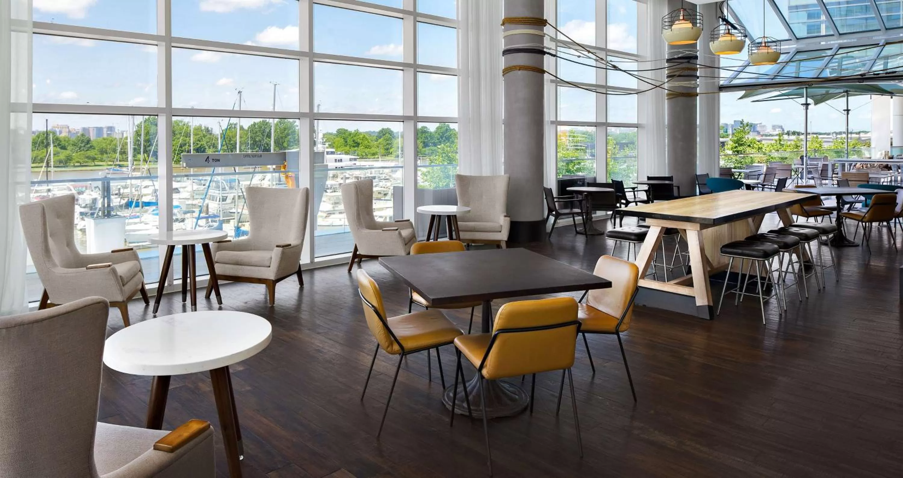 Restaurant/places to eat in Canopy By Hilton Washington DC The Wharf