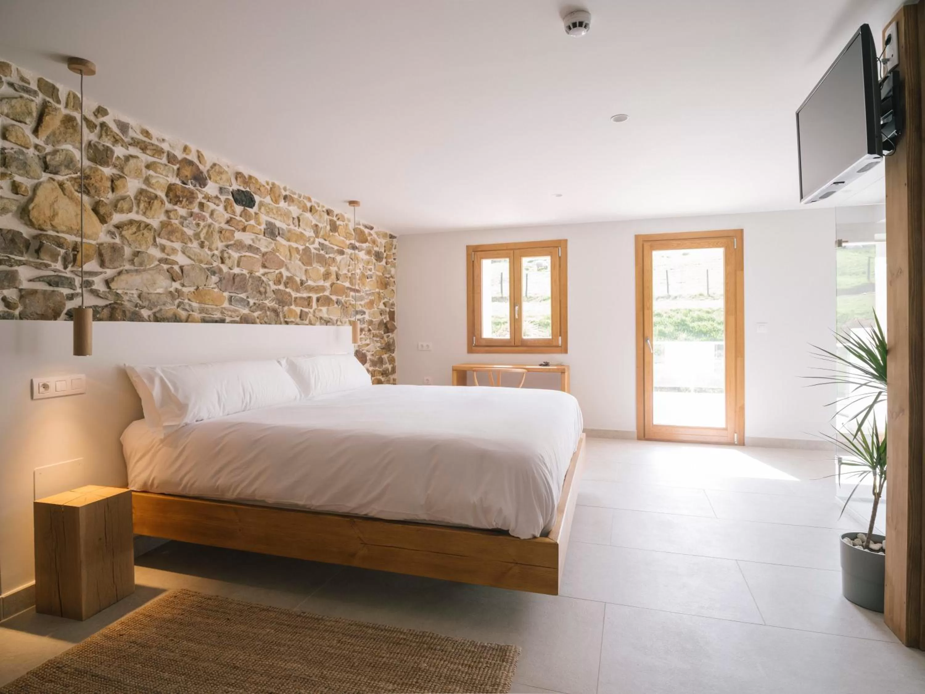 Photo of the whole room, Bed in Hotel Nafarrola - Gastronomy & Wine