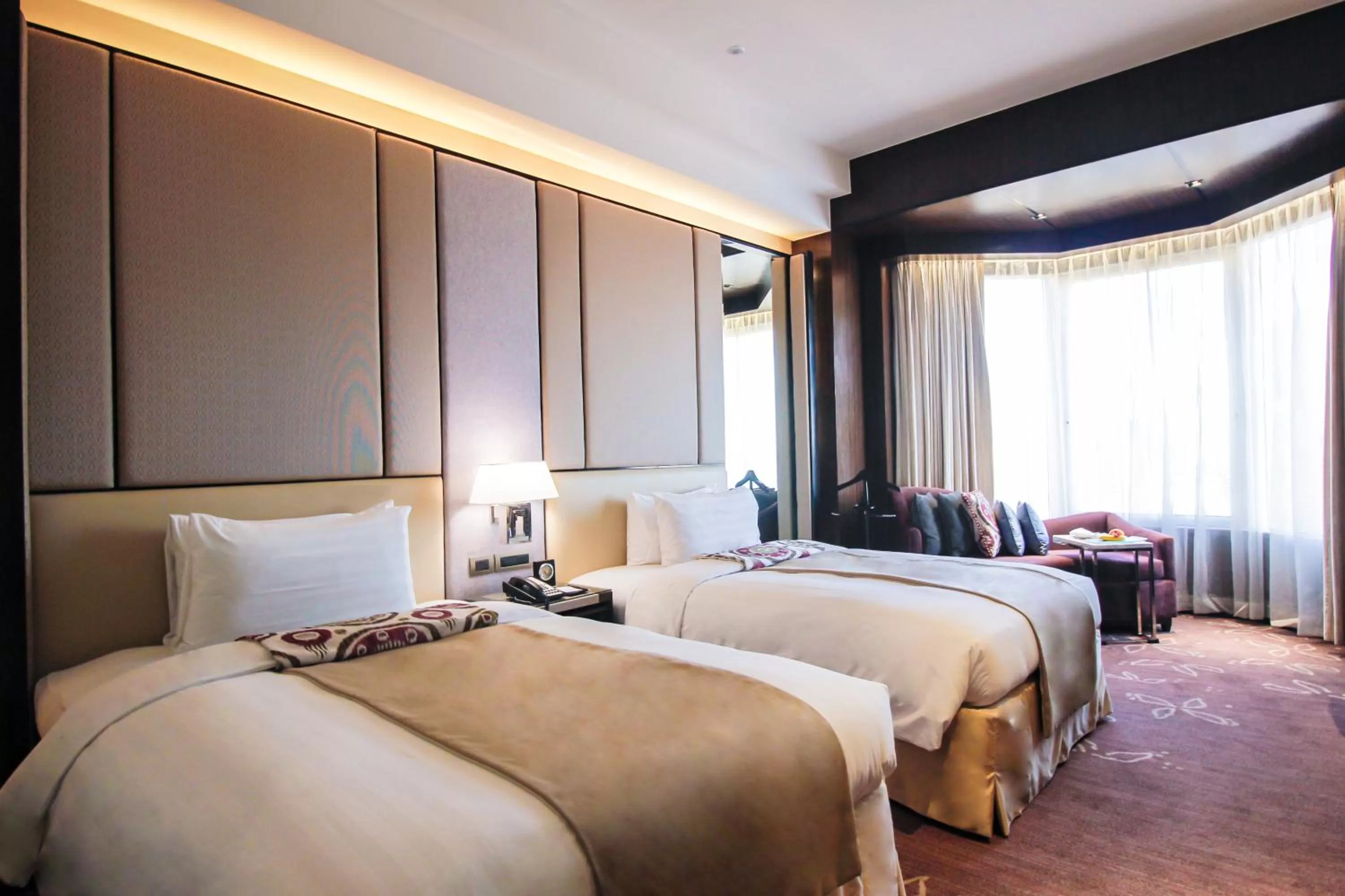 Photo of the whole room, Bed in Diamond Hotel Philippines