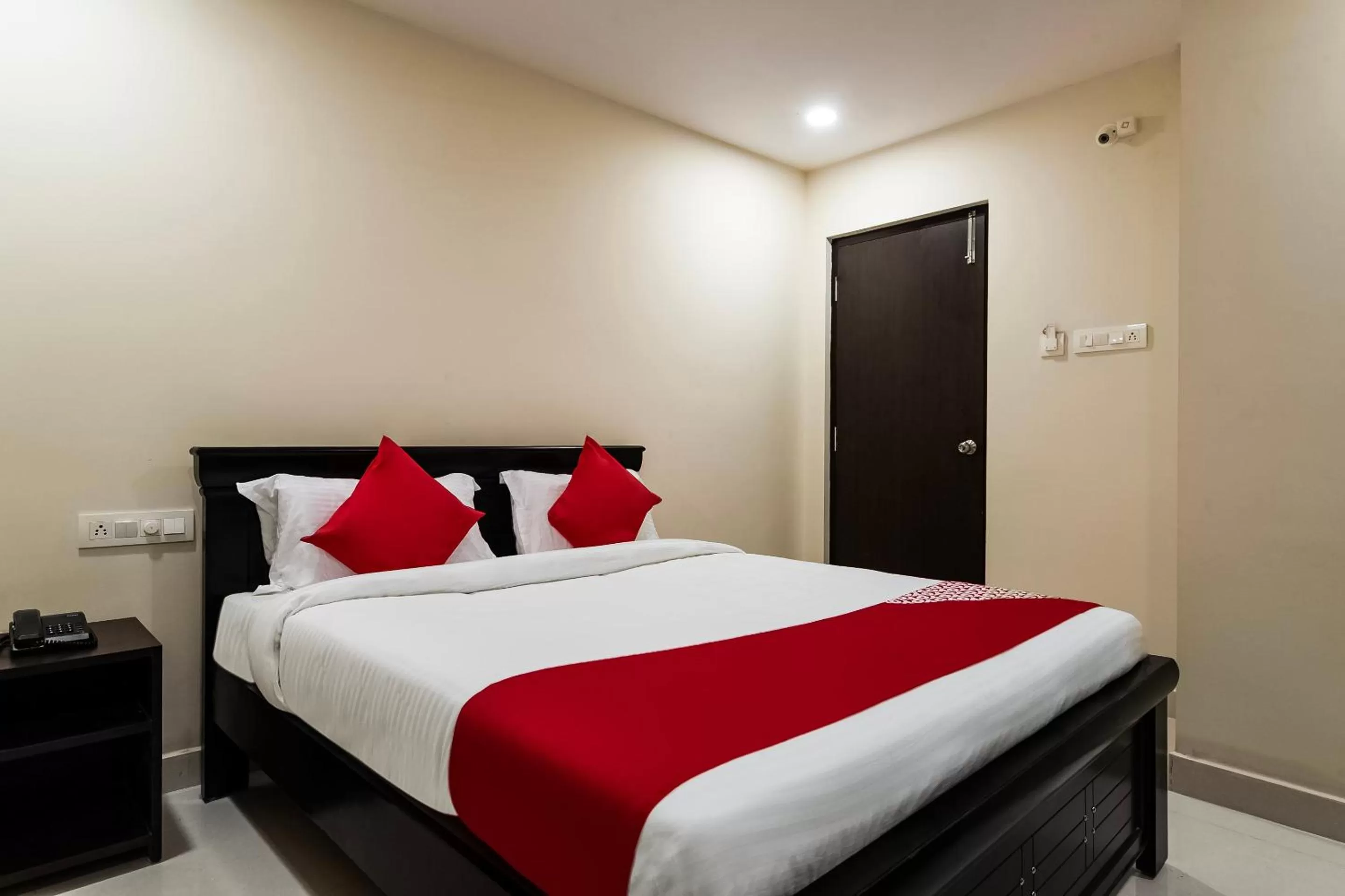 Bedroom, Bed in Capital O Hotel Green Tree