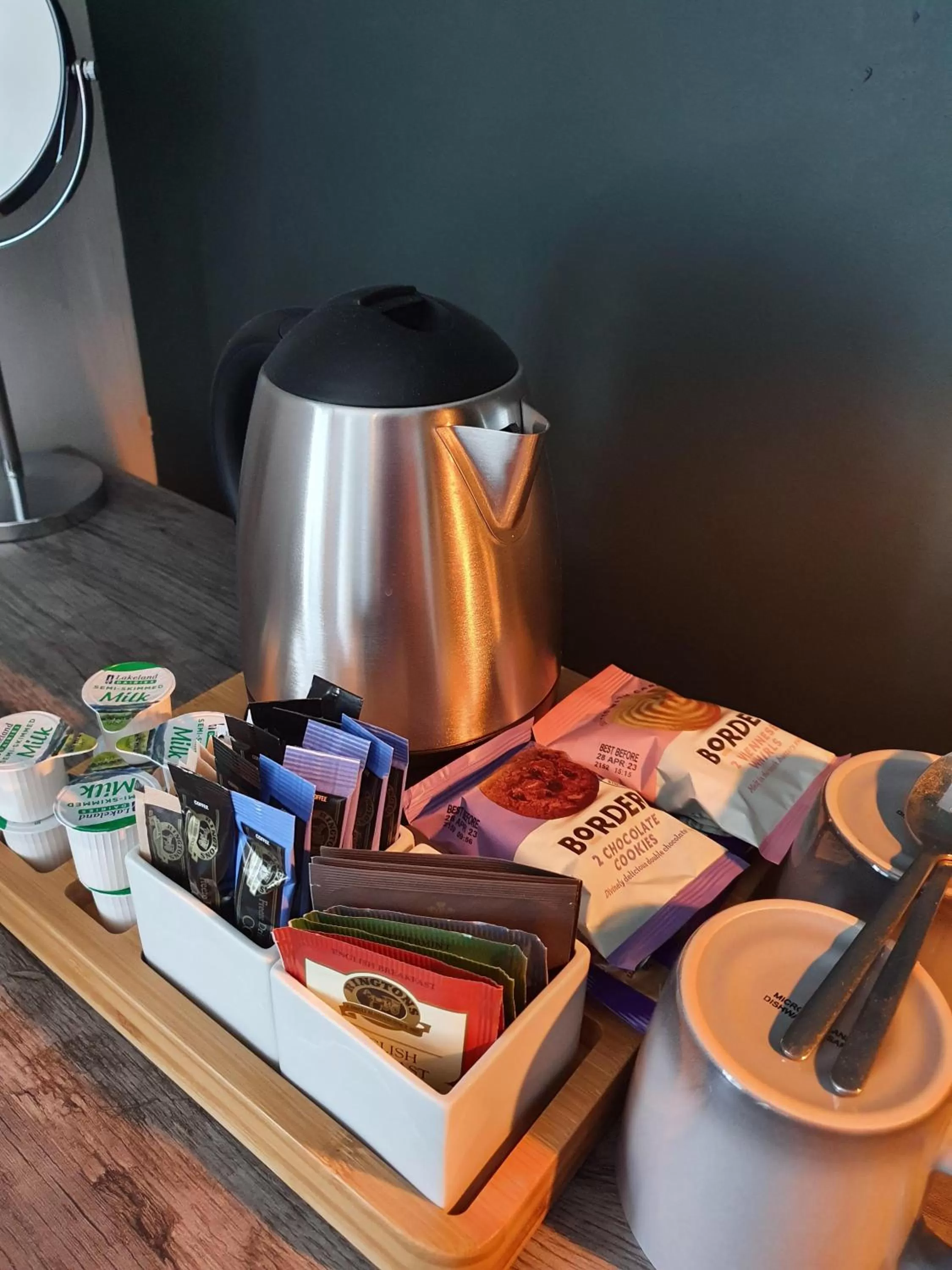 Bedroom in The Coach and Horses