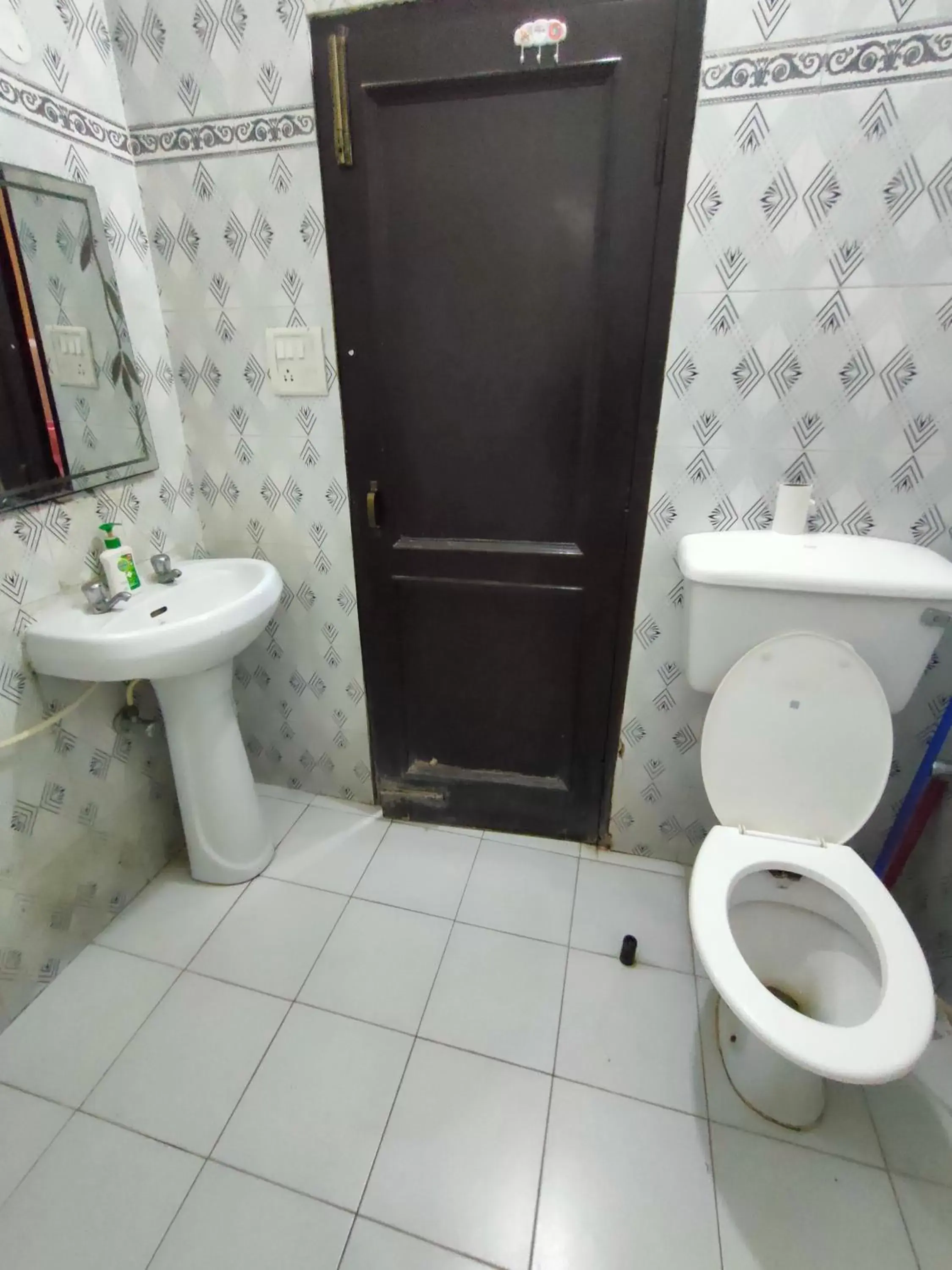 Deluxe Queen Room with Two Queen Beds in New Chandigarh Holiday Home Deluxe Queen Room with Two Queen Beds in New Chandigarh Holiday Home