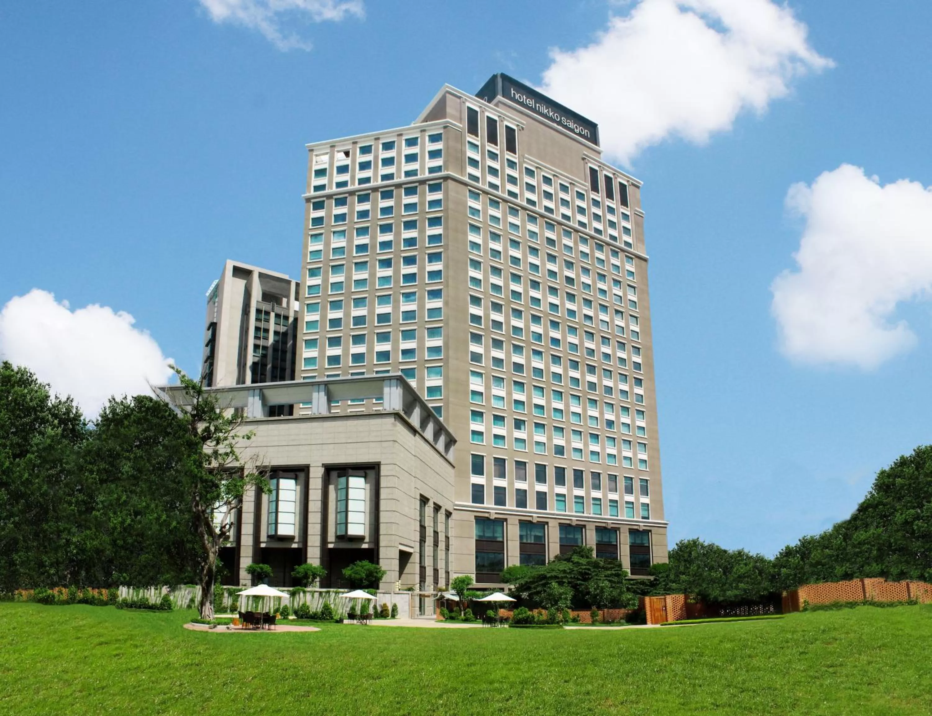 Property building in Hotel Nikko Saigon