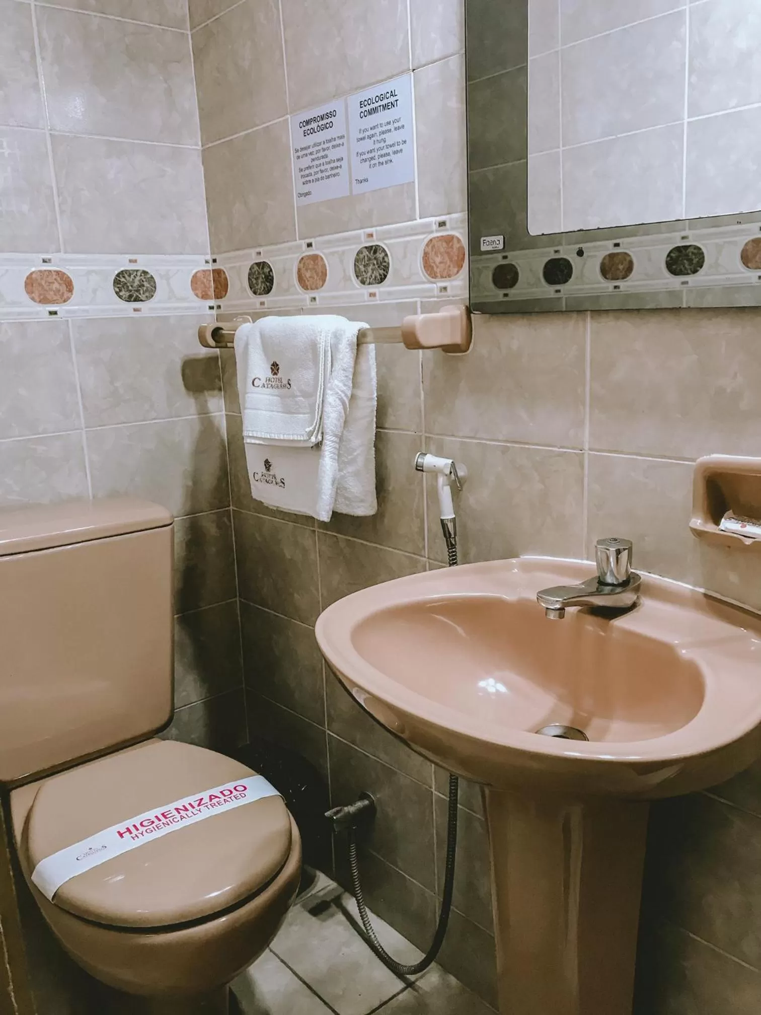Bathroom in Hotel Cataguases
