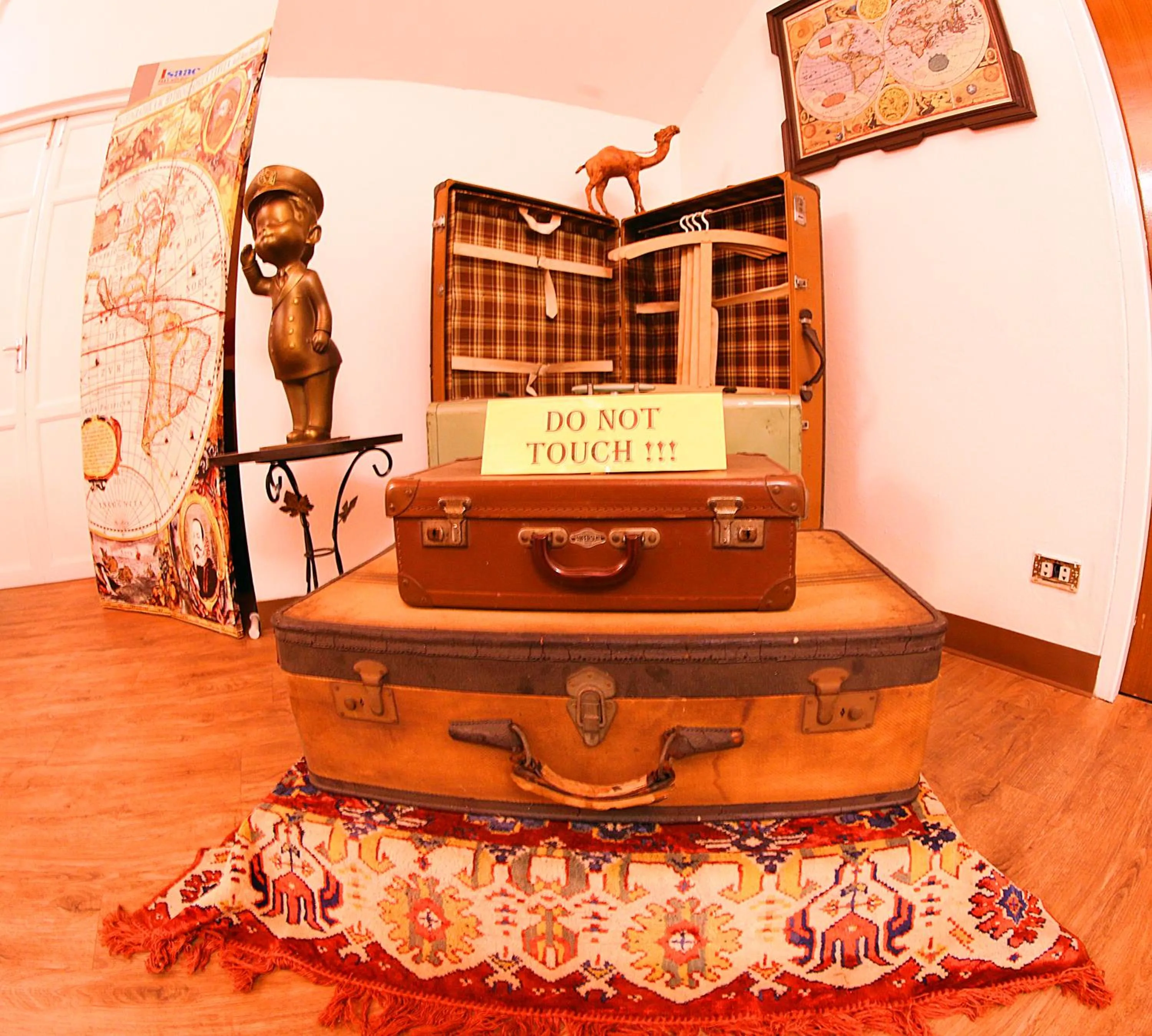 Decorative detail in The Myth - Sud Sathorn