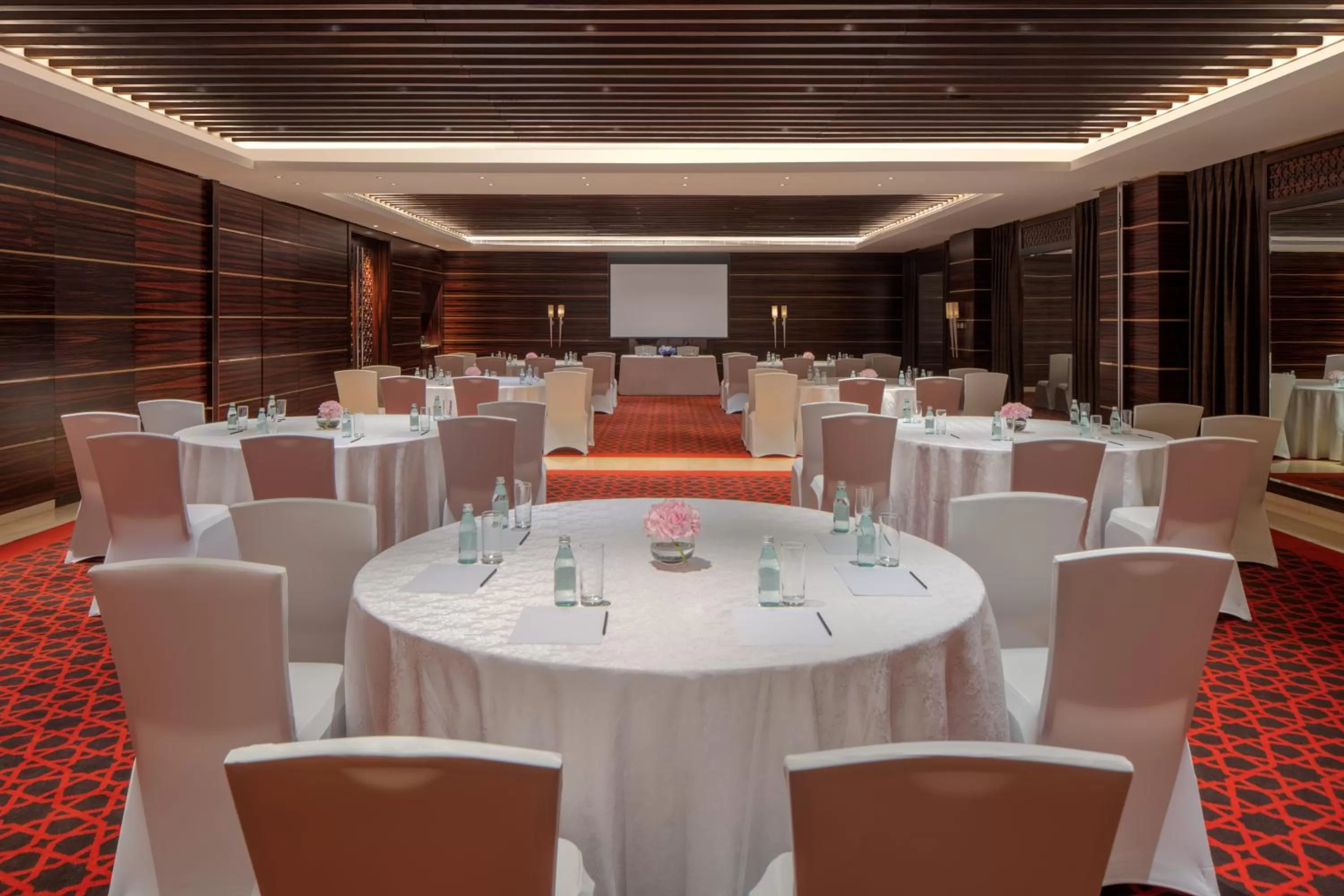 Banquet/Function facilities in Raffles Dubai