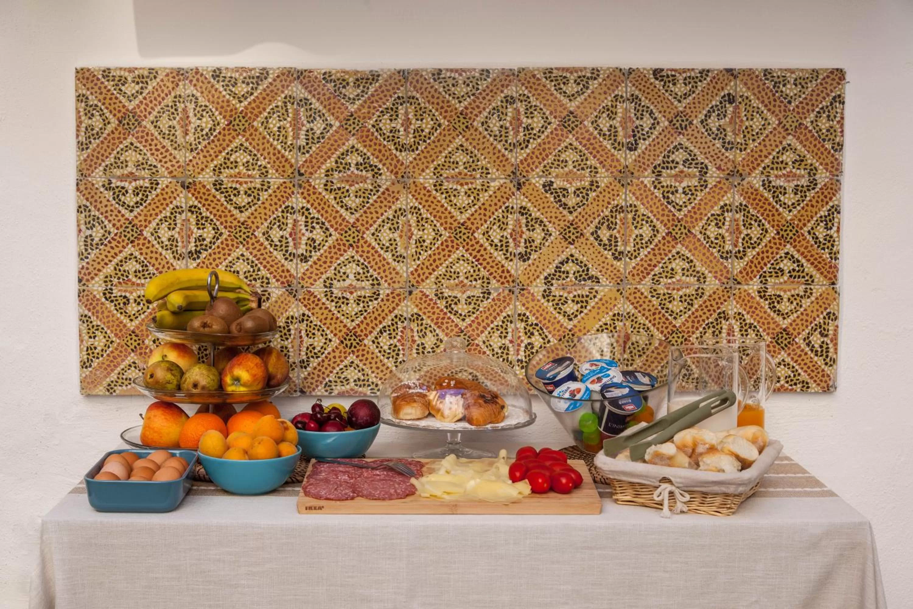 Food and drinks in Borgo Vergini Garden B&B