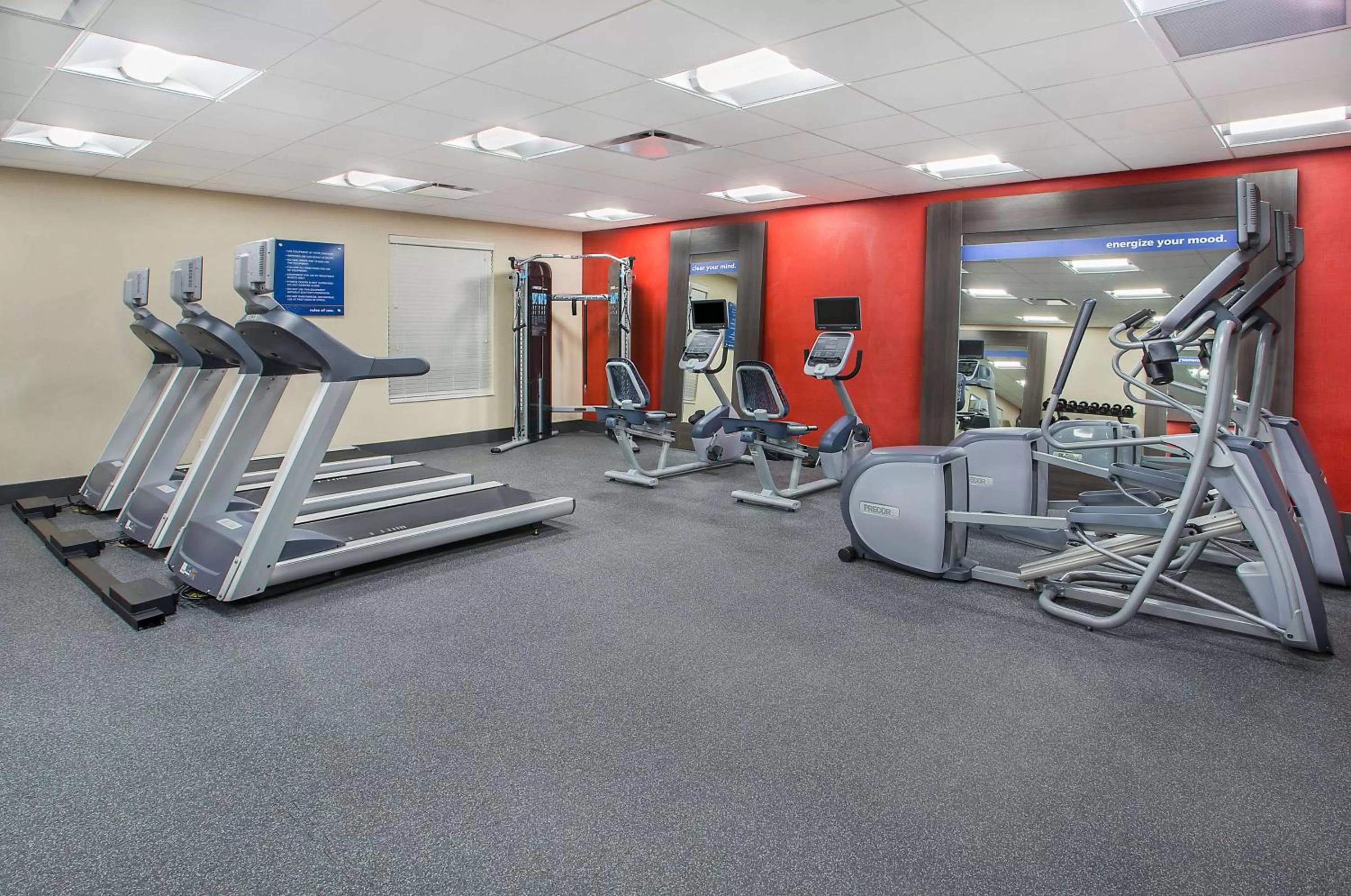Fitness centre/facilities in Hampton Inn Vincennes