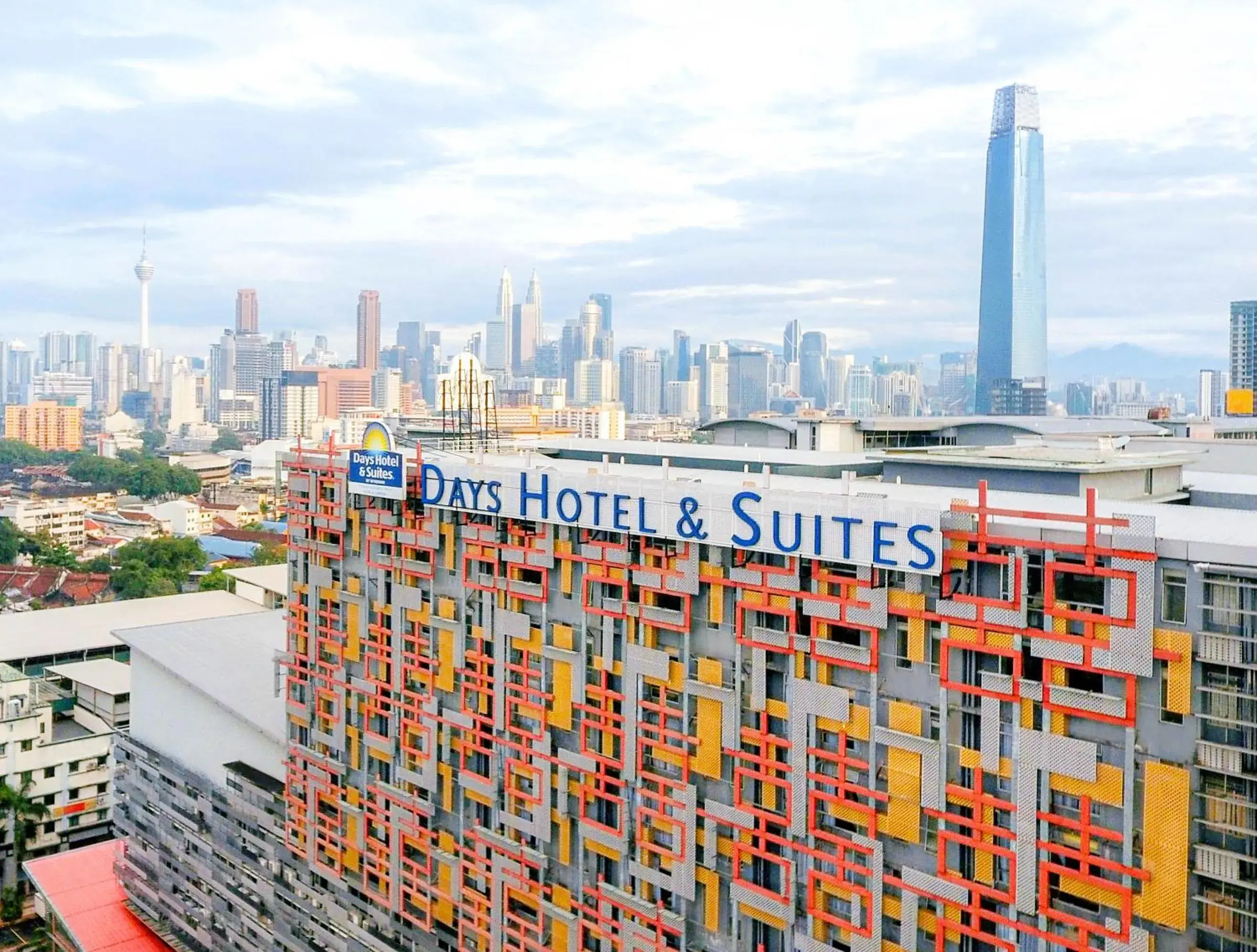 Days Hotel & Suites by Wyndham KL - Chan Sow Lin MRT or LRT Days Hotel & Suites by Wyndham KL - Chan Sow Lin MRT or LRT