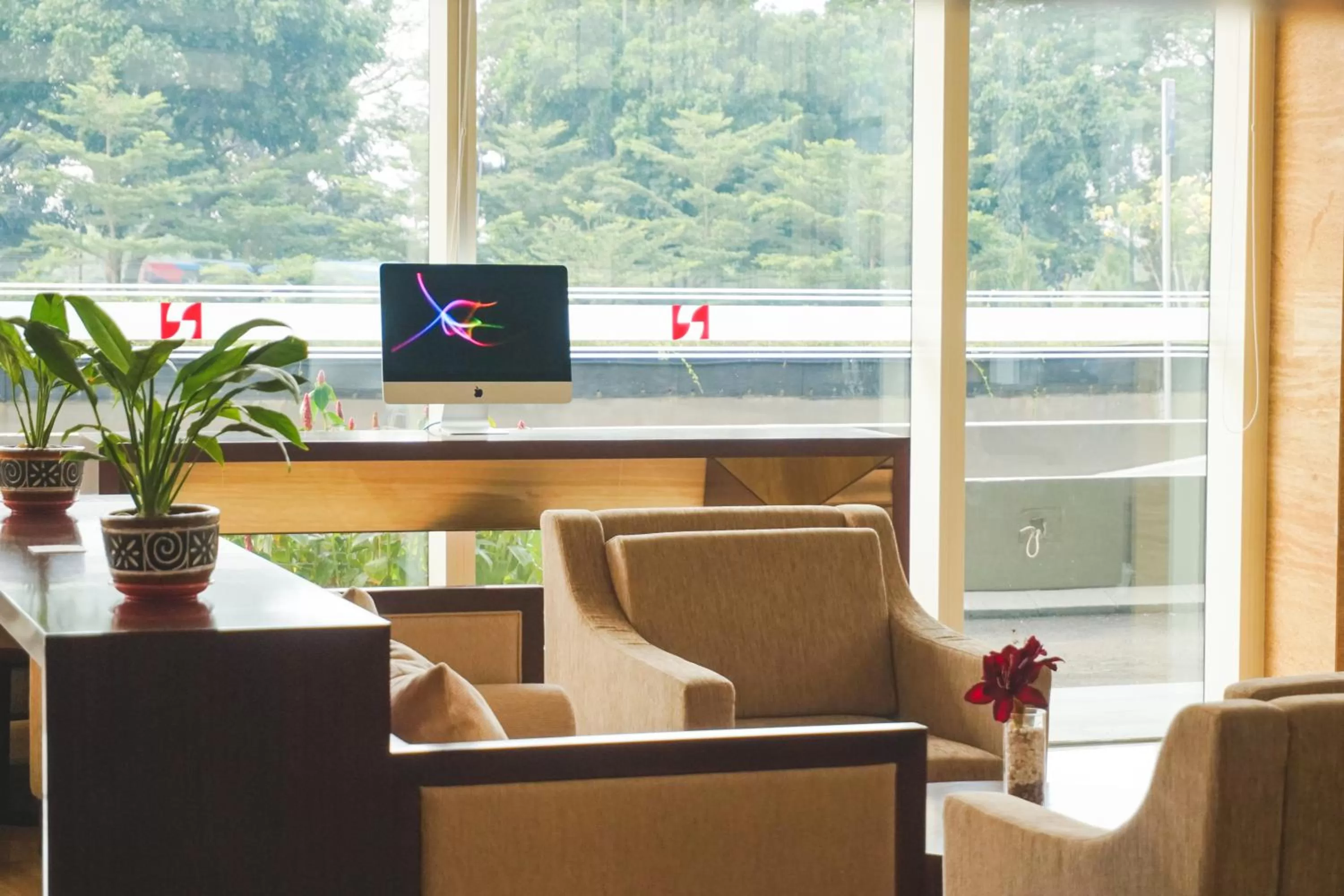 Lounge or bar in Swiss-Belhotel Serpong