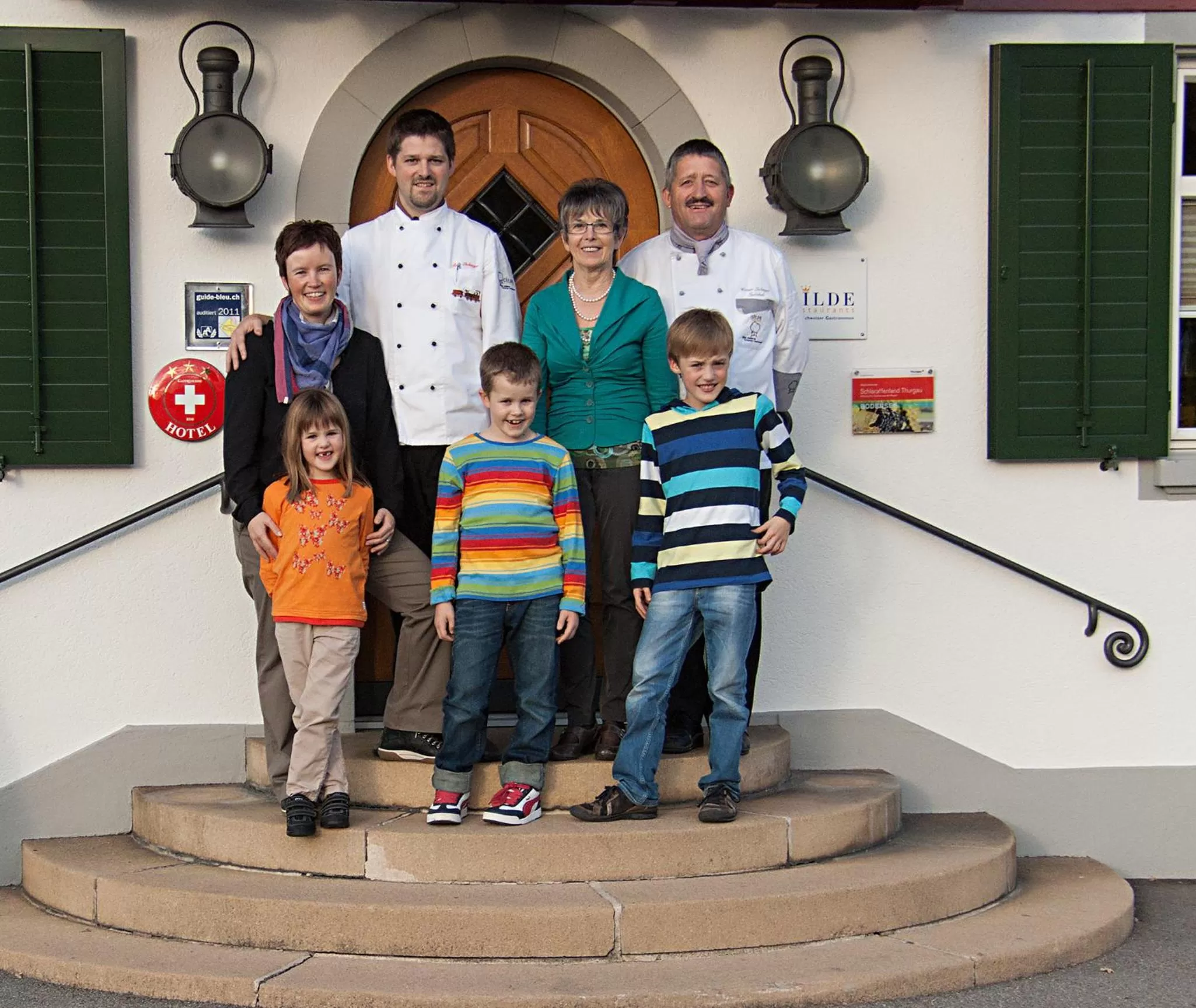 People in Gasthof Eisenbahn