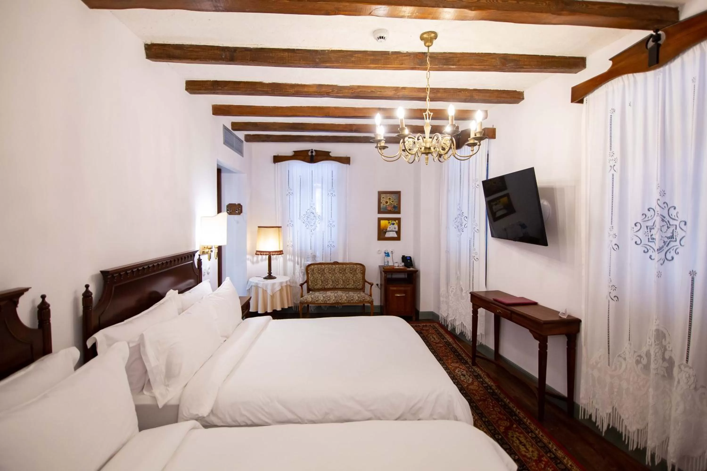 Bedroom, Bed in Vila Ebel Hotel Pool & Spa