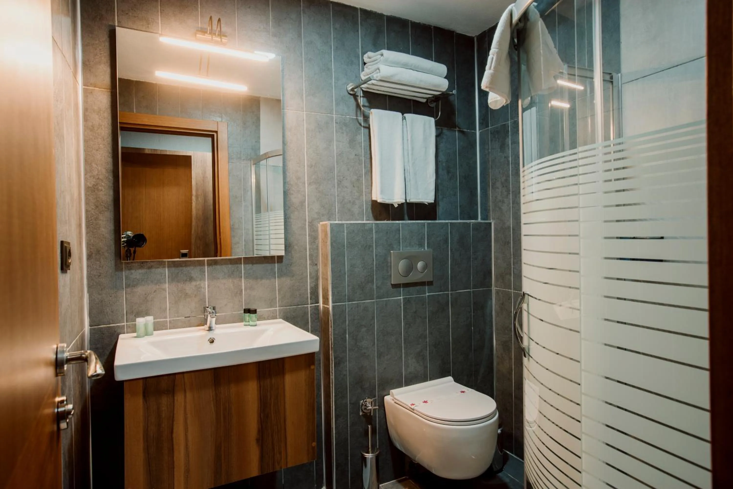 Bathroom in Istanbul Airport Express Hotel